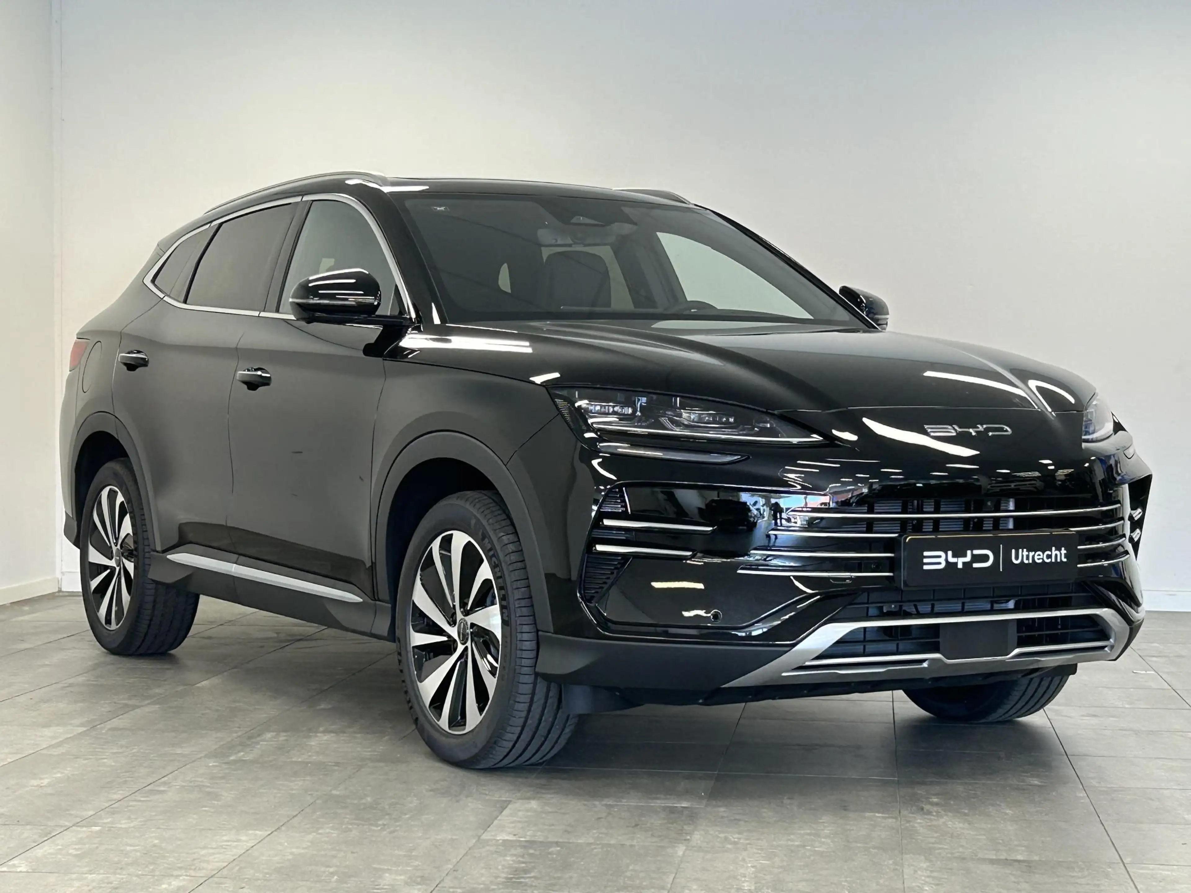 BYD Seal U 1.5 T DM-i AWD Design | OBSIDIAN BLACK | NU TIJDEL — photo 5