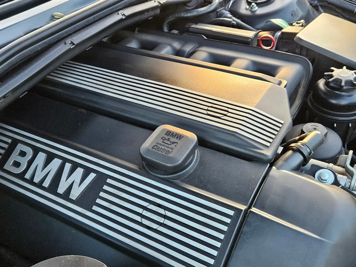 BMW 325 ti compact Fekete - 2