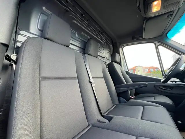 Mercedes-Benz Sprinter 315 CDI Kasten PRO Hochdach Lang Autom. Ansicht 23