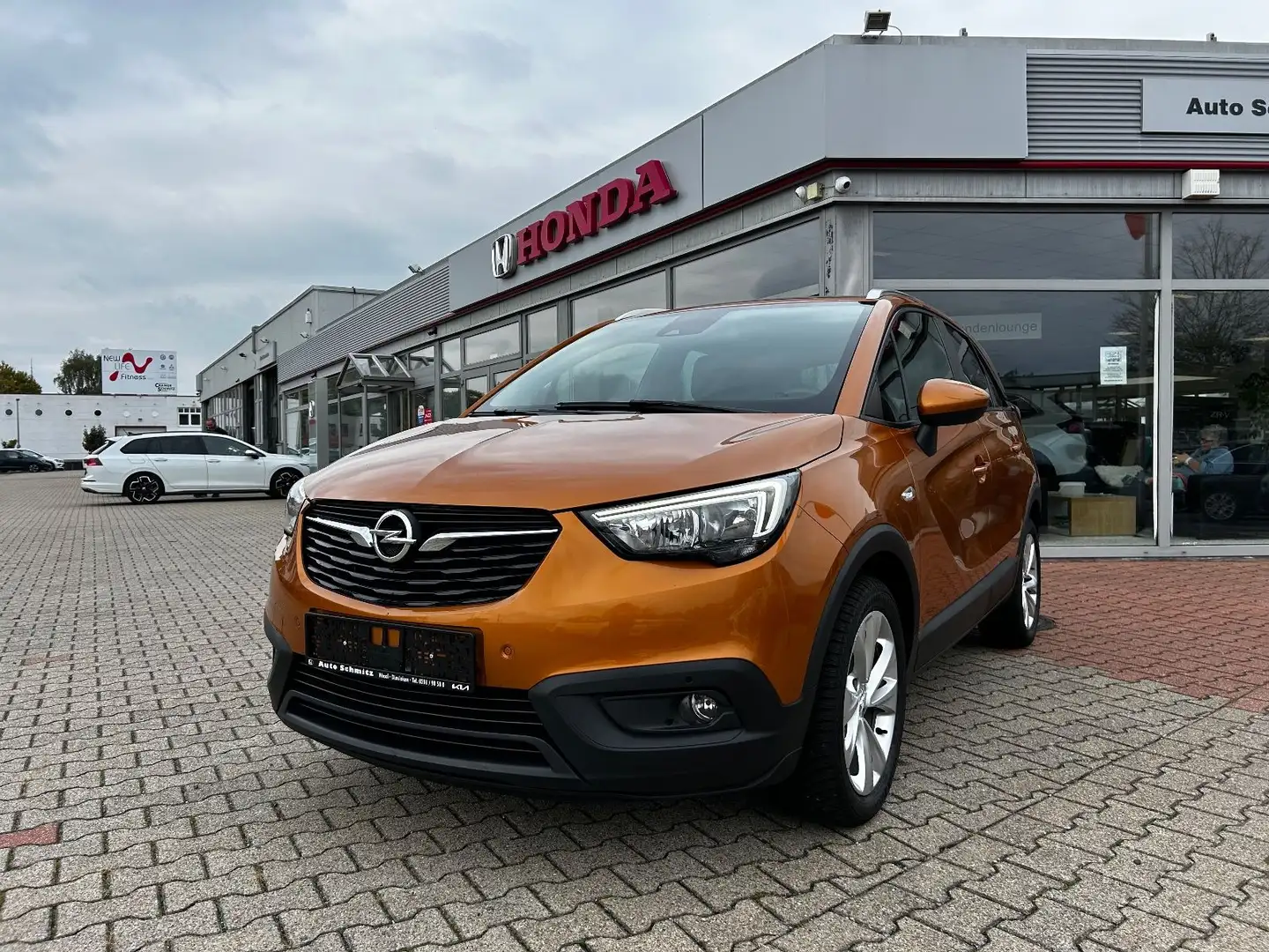 Opel Crossland X Orange - 1