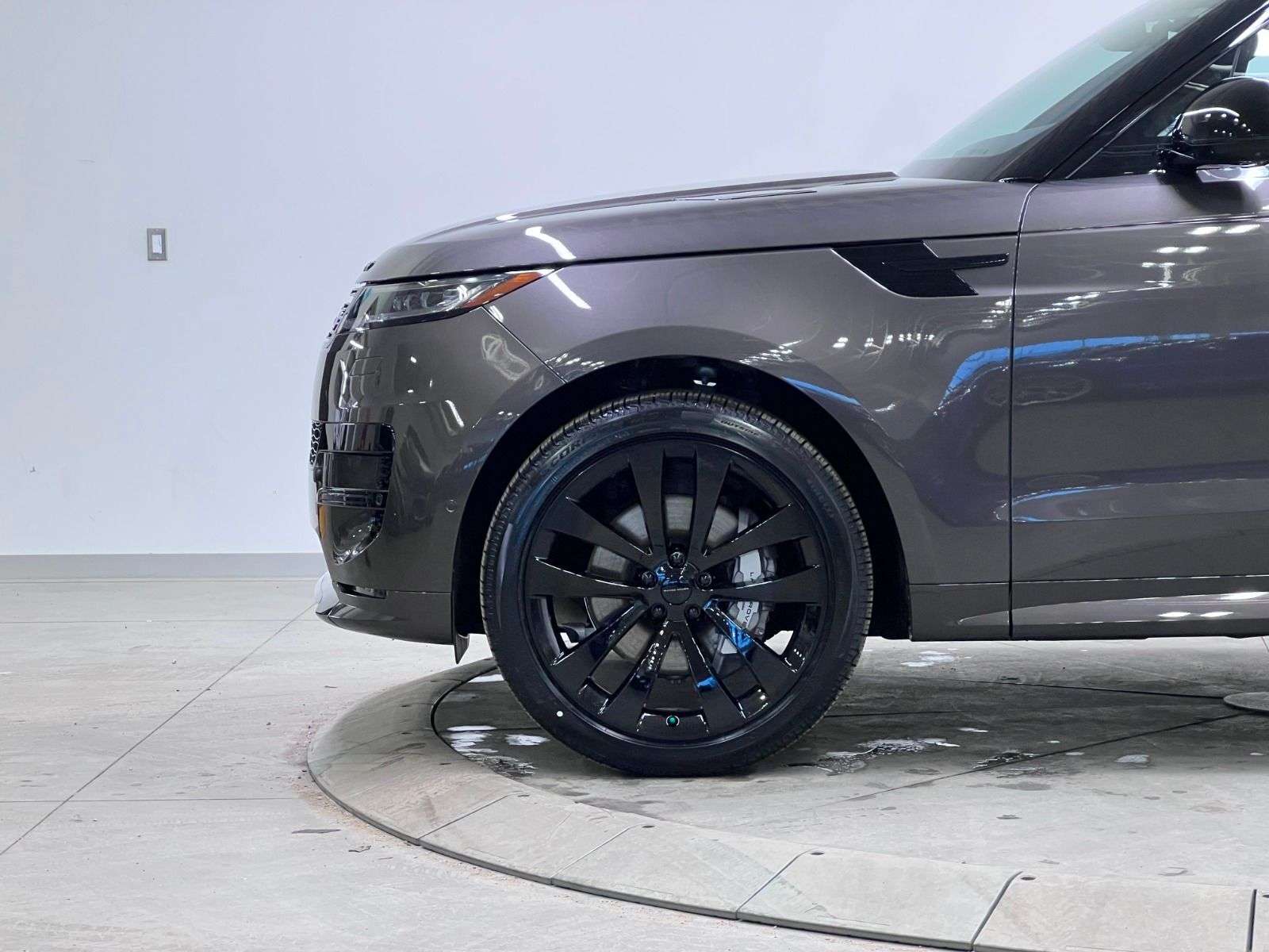2026 Land Rover Range Rover Sport P400 DYNAMIC HSE thumb 9