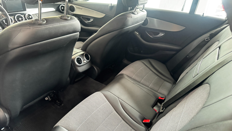 Mercedes-Benz C 250 CGI T — photo 9