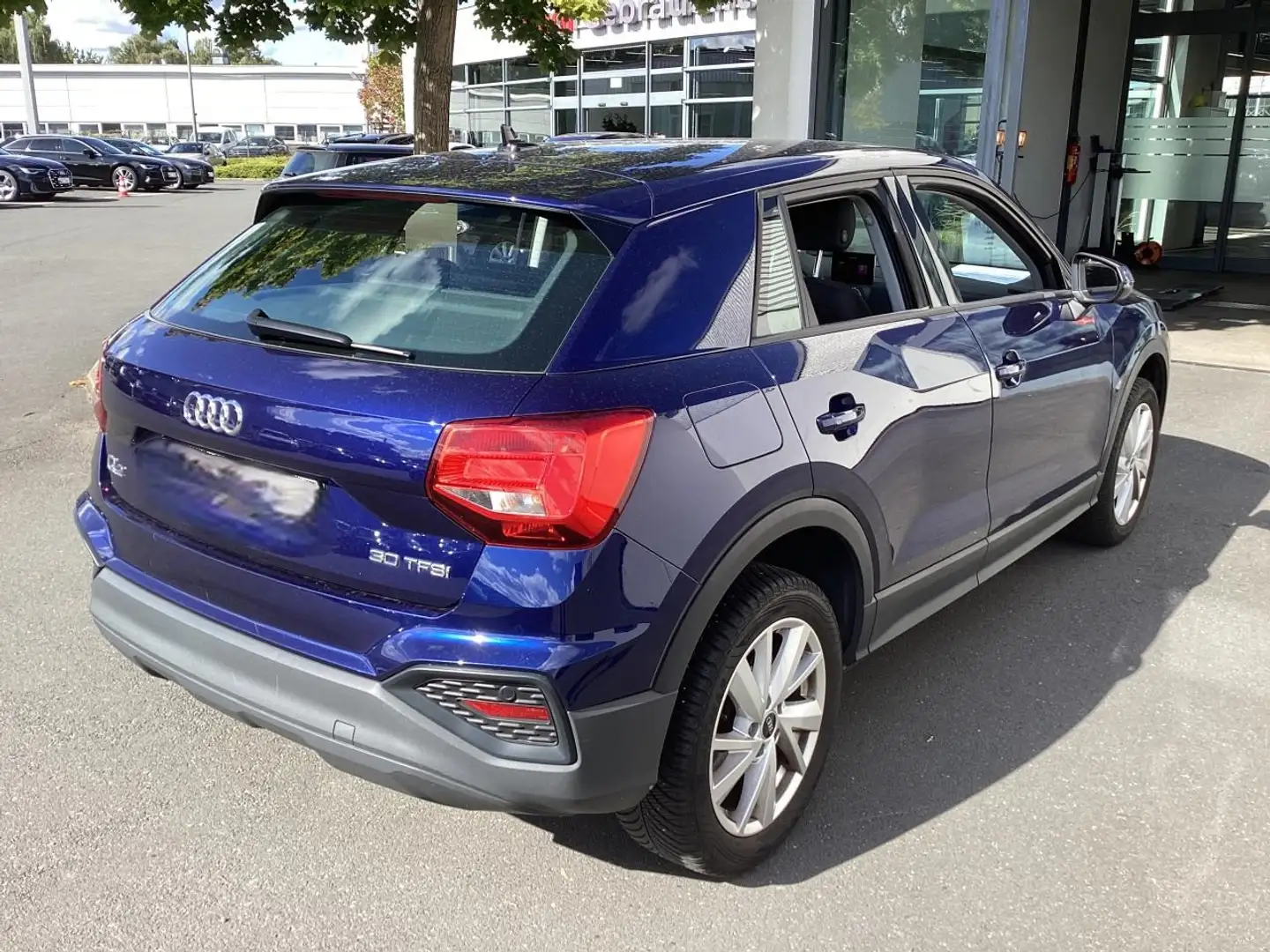 Audi Q2 30 TFSI LED Klimaautomatik Bluetooth DAB Blau - 2