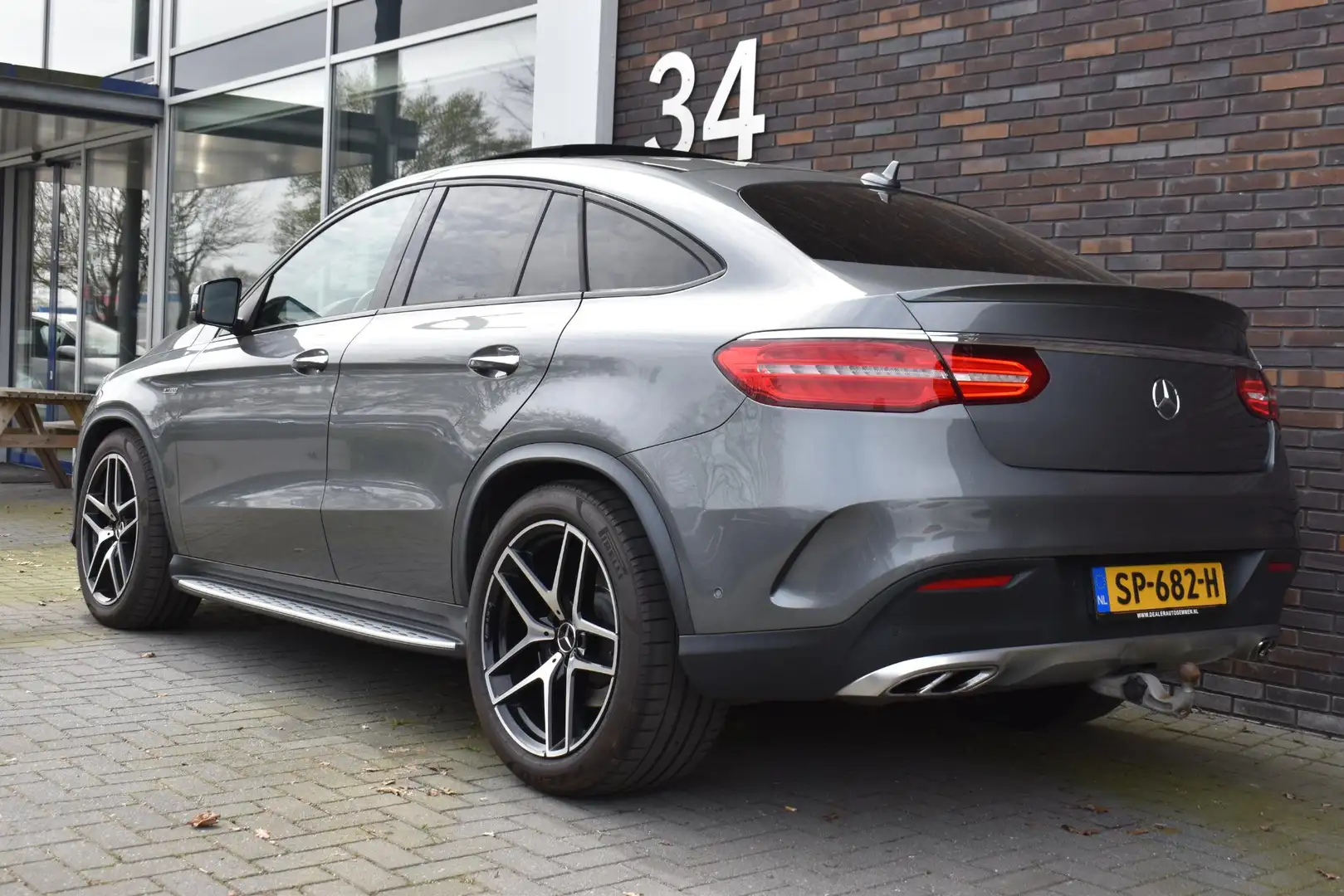 Mercedes-Benz GLE 43 AMG Coupé 4MATIC Grau - 2