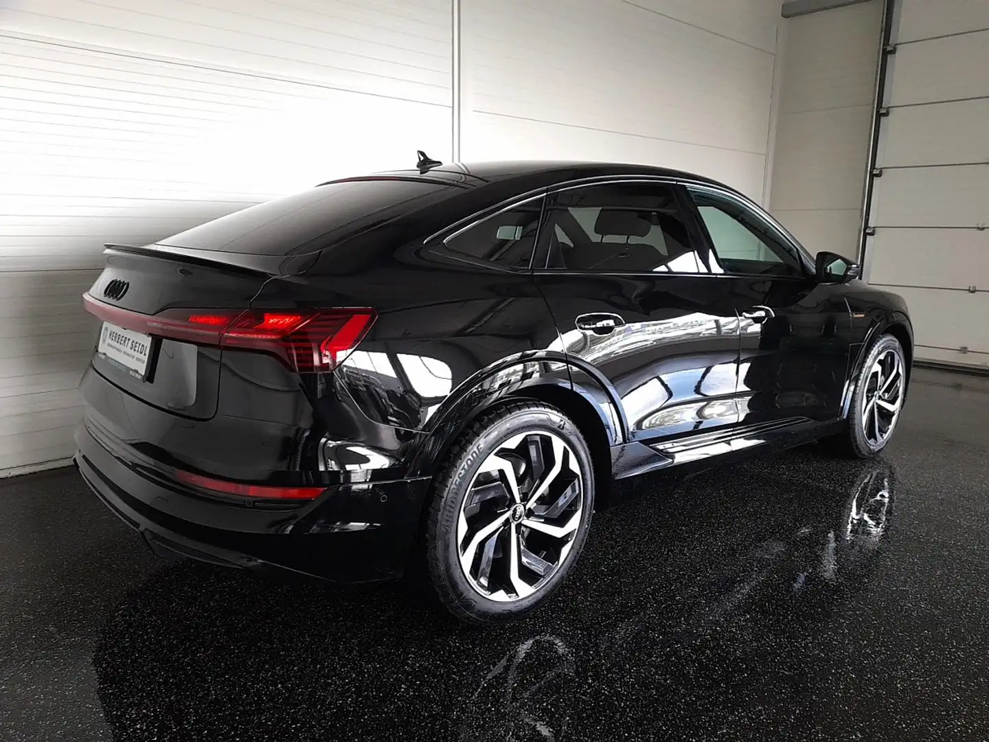 Audi e-tron SB 50 quattro S-line *NP € 86.862,- / LED / 21 ... Schwarz - 2