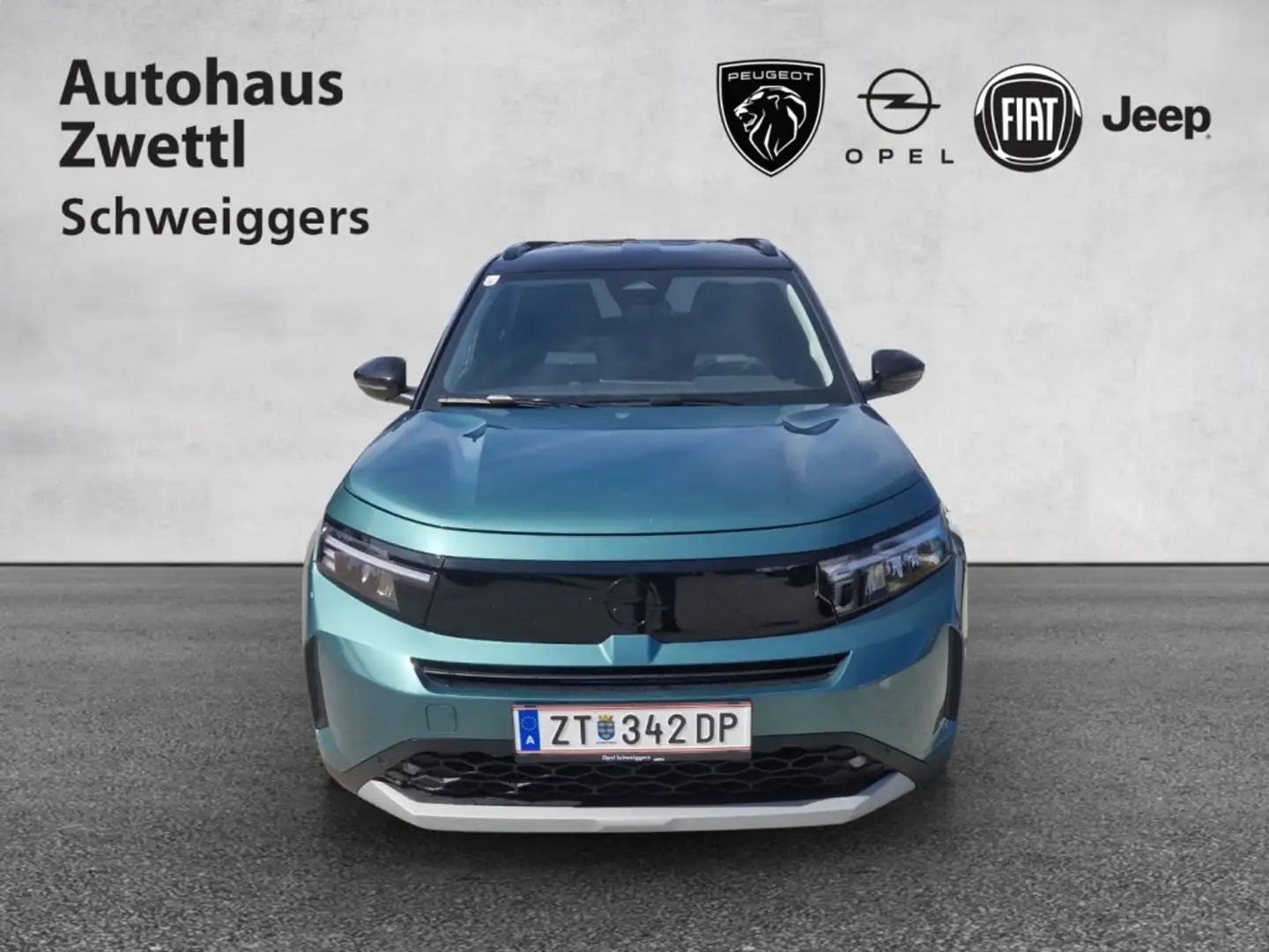 Peugeot 2008 Frontera GS Elektro 113 44kWh Grün - 2