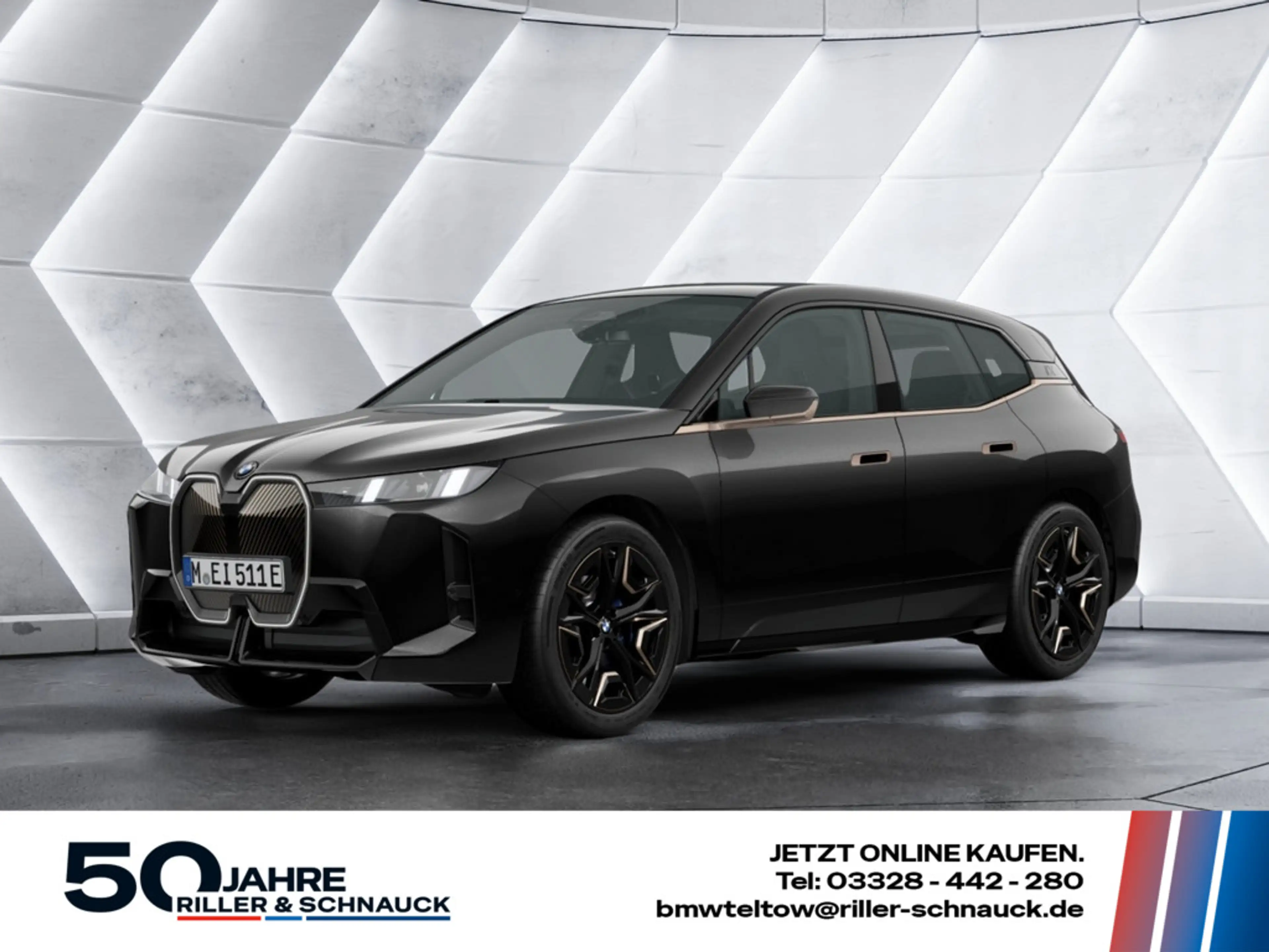 BMW iX xDrive45 M-Sport SITZBELÜFTUNG LED PANO