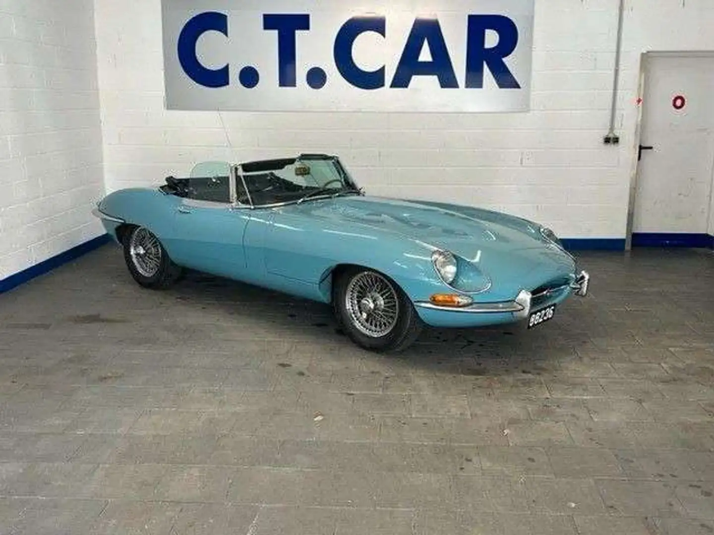 Jaguar E-Type Roadster 4.2 Serie 1,5 Matching Numbers Azul - 1