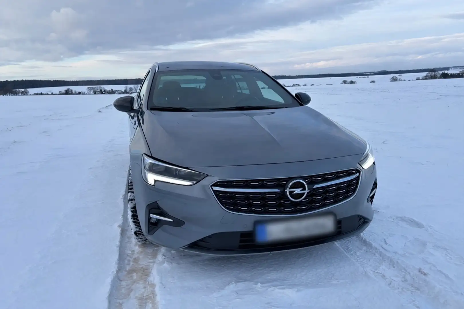 Opel Insignia Elegance Grau - 1