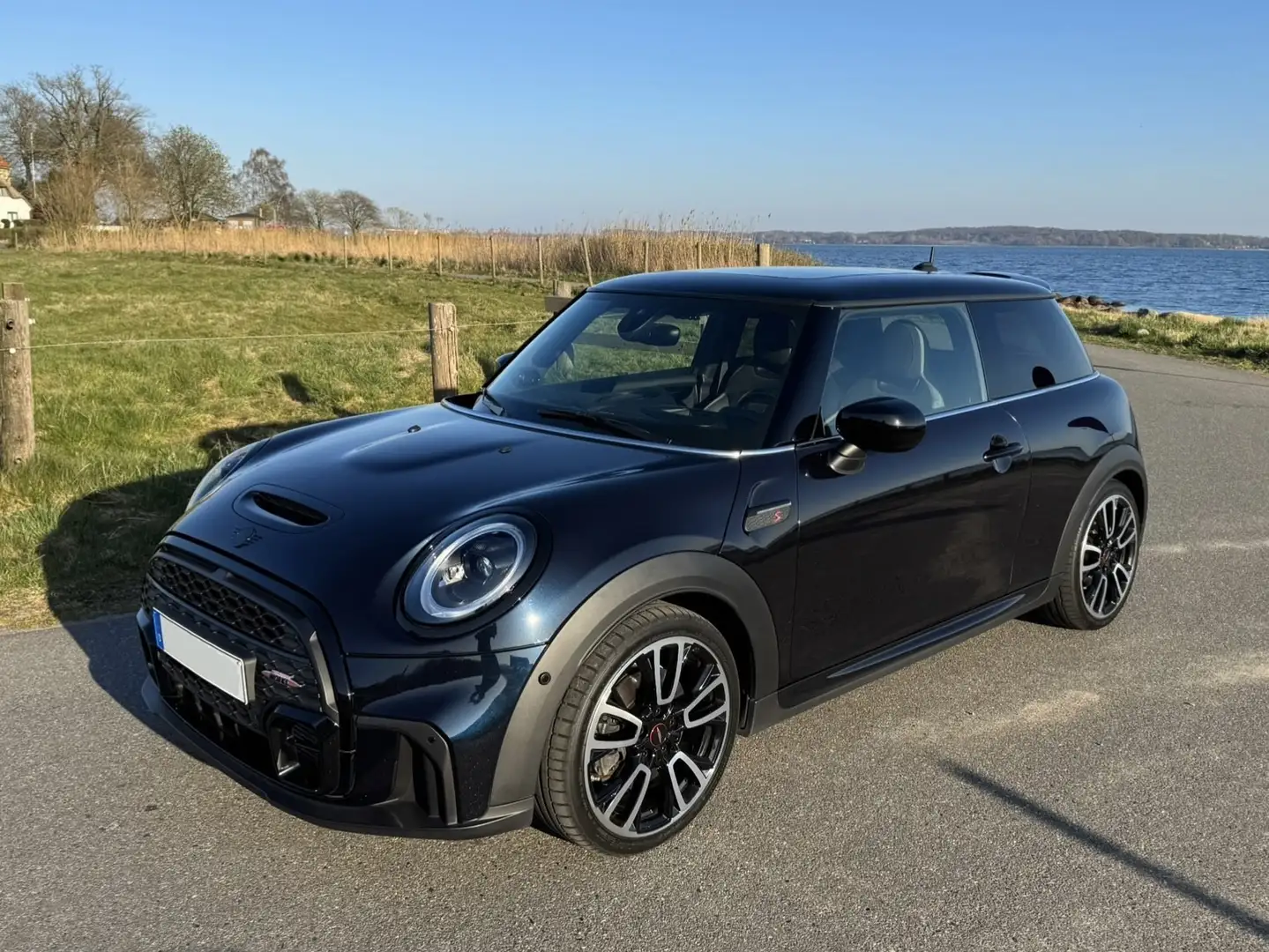MINI John Cooper Works Cooper S S Aut. JCW Trim H/K, Pano, Carplay, Voll - 1