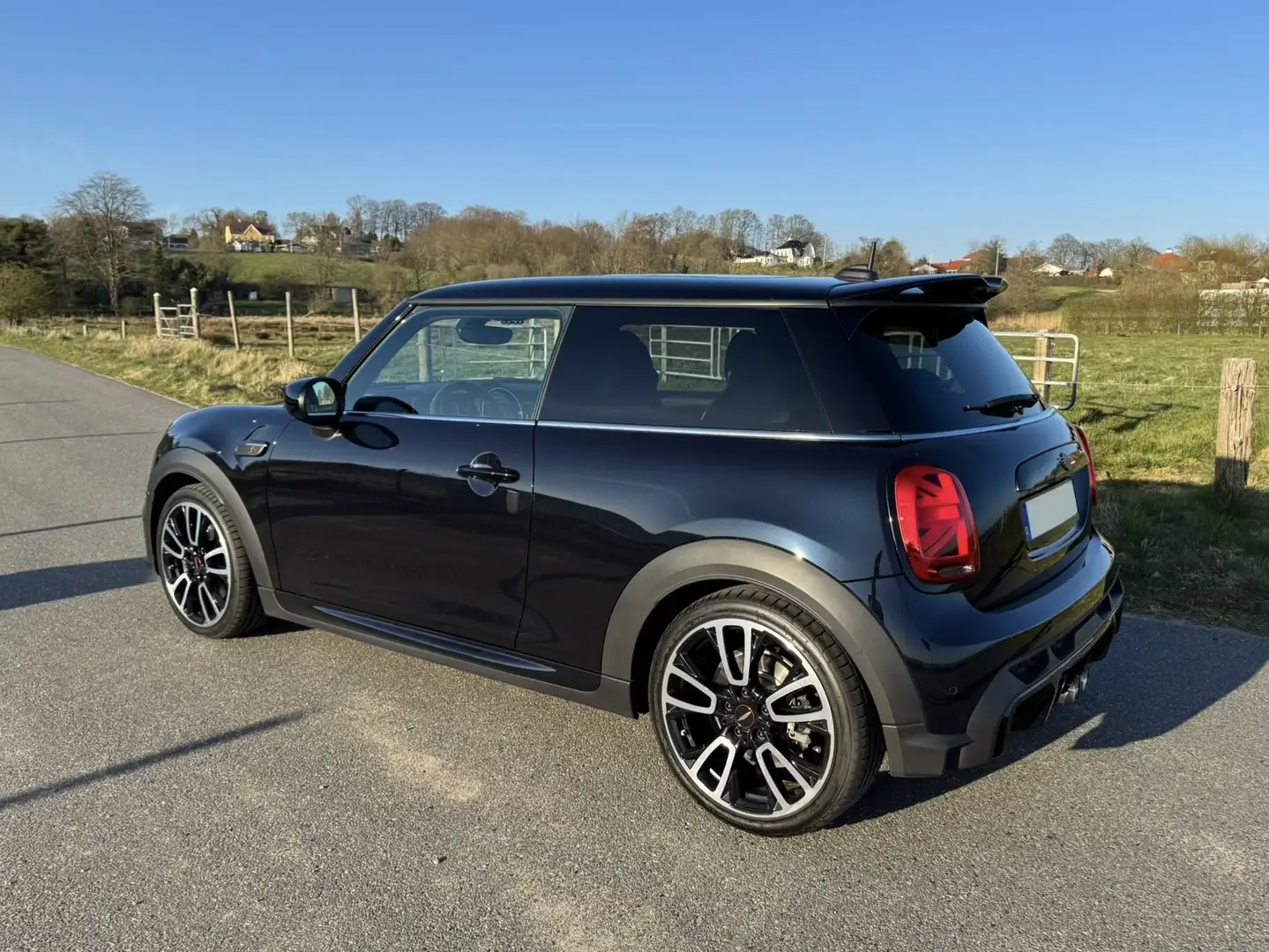 MINI John Cooper Works Cooper S S Aut. JCW Trim H/K, Pano, Carplay, Voll - 2