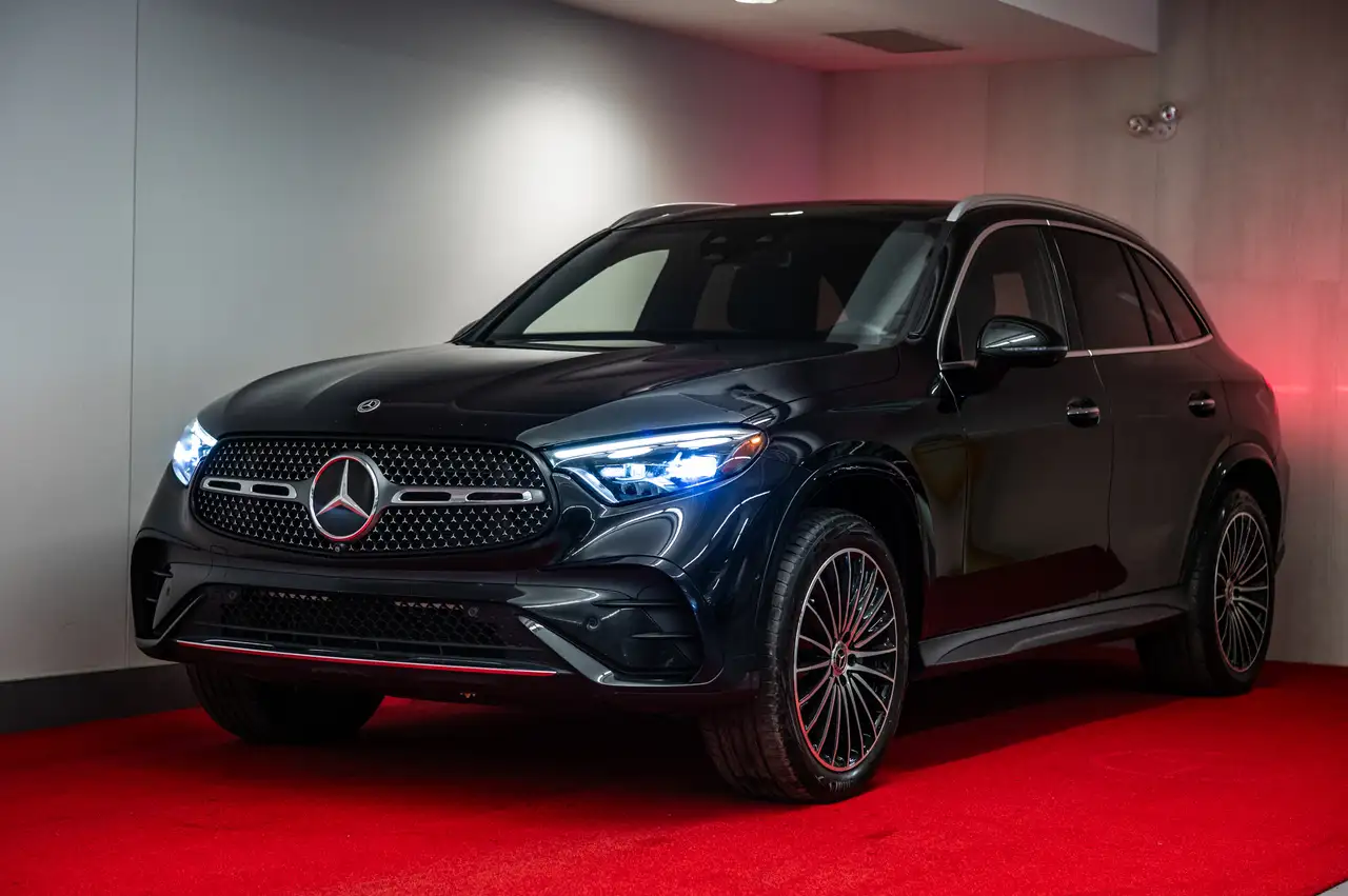 2023 Mercedes-Benz GLC