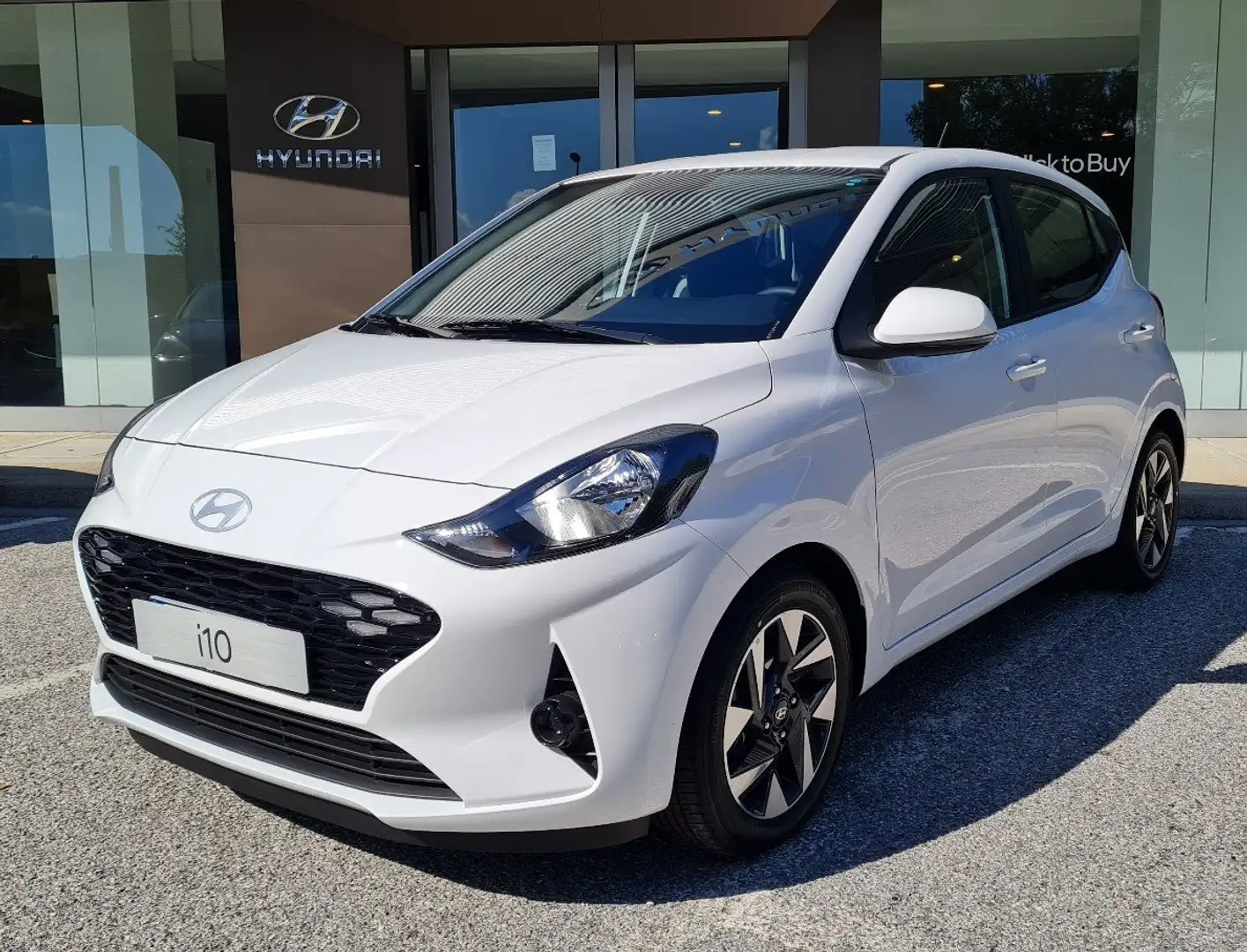 Hyundai i10 1.0 bnz 63 cv Connectline Bianco - 1