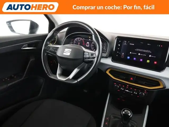 Seat Arona view 14