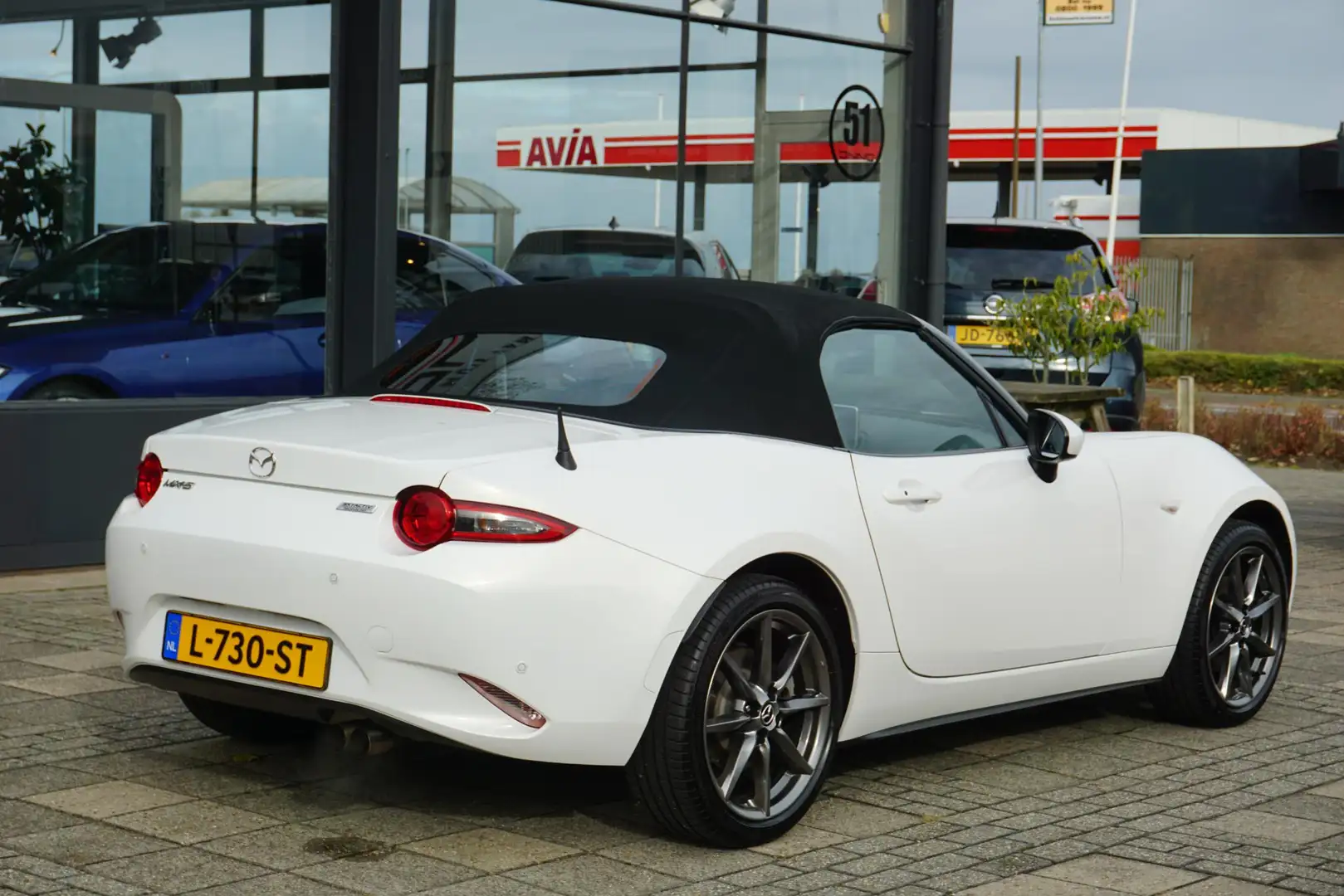 Mazda MX-5 2.0 SkyActiv-G 160 GT-M Wit - 2