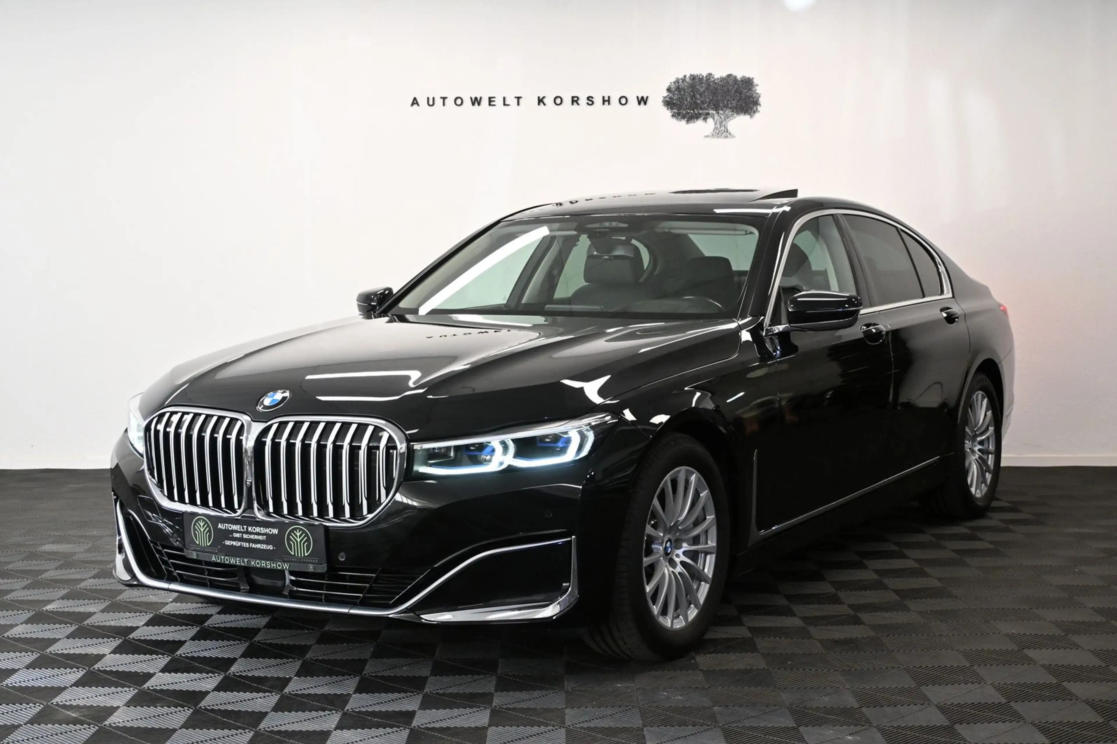 BMW 730 d *HUD*MASSAGE*SOFTCLOSE*360°*4x SHZ*LASER* — photo 3
