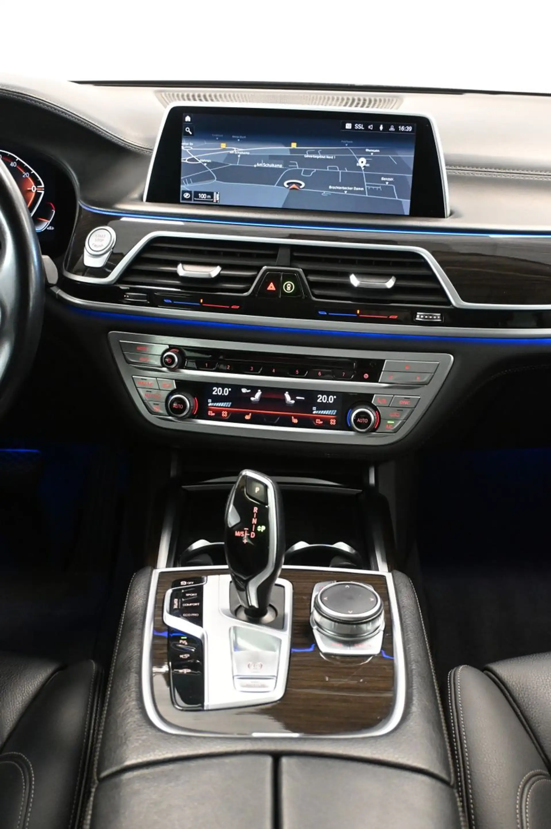 BMW 730 d *HUD*MASSAGE*SOFTCLOSE*360°*4x SHZ*LASER* — photo 13