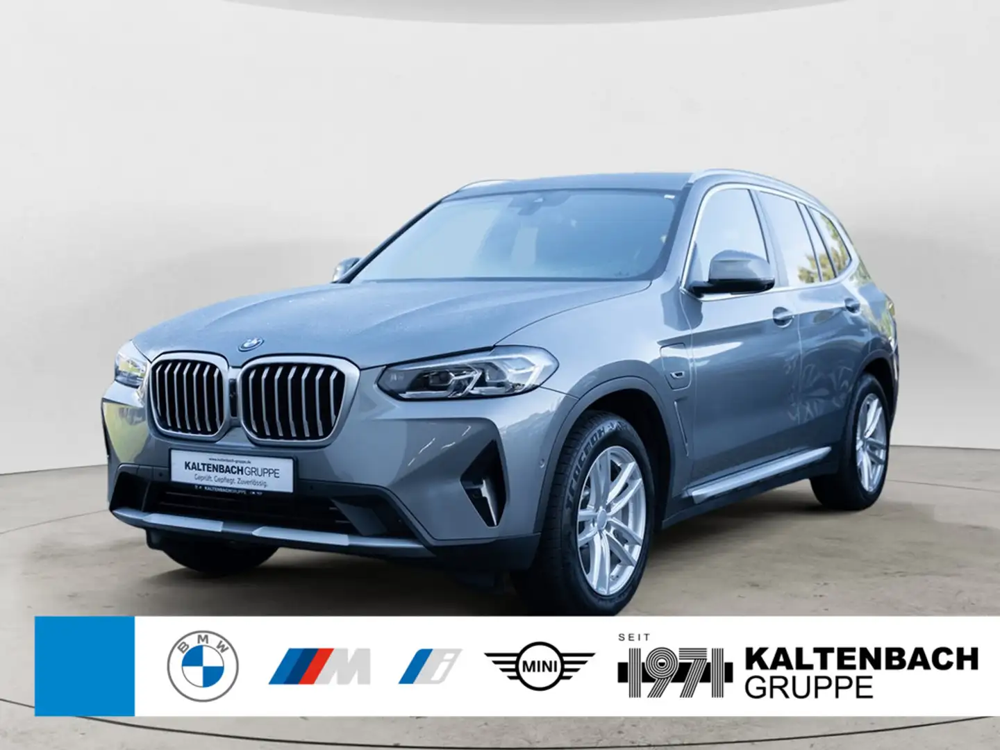 BMW X3 xDrive 30e FACEL. AHK 360° LED W-LAN NAVI Gris - 1