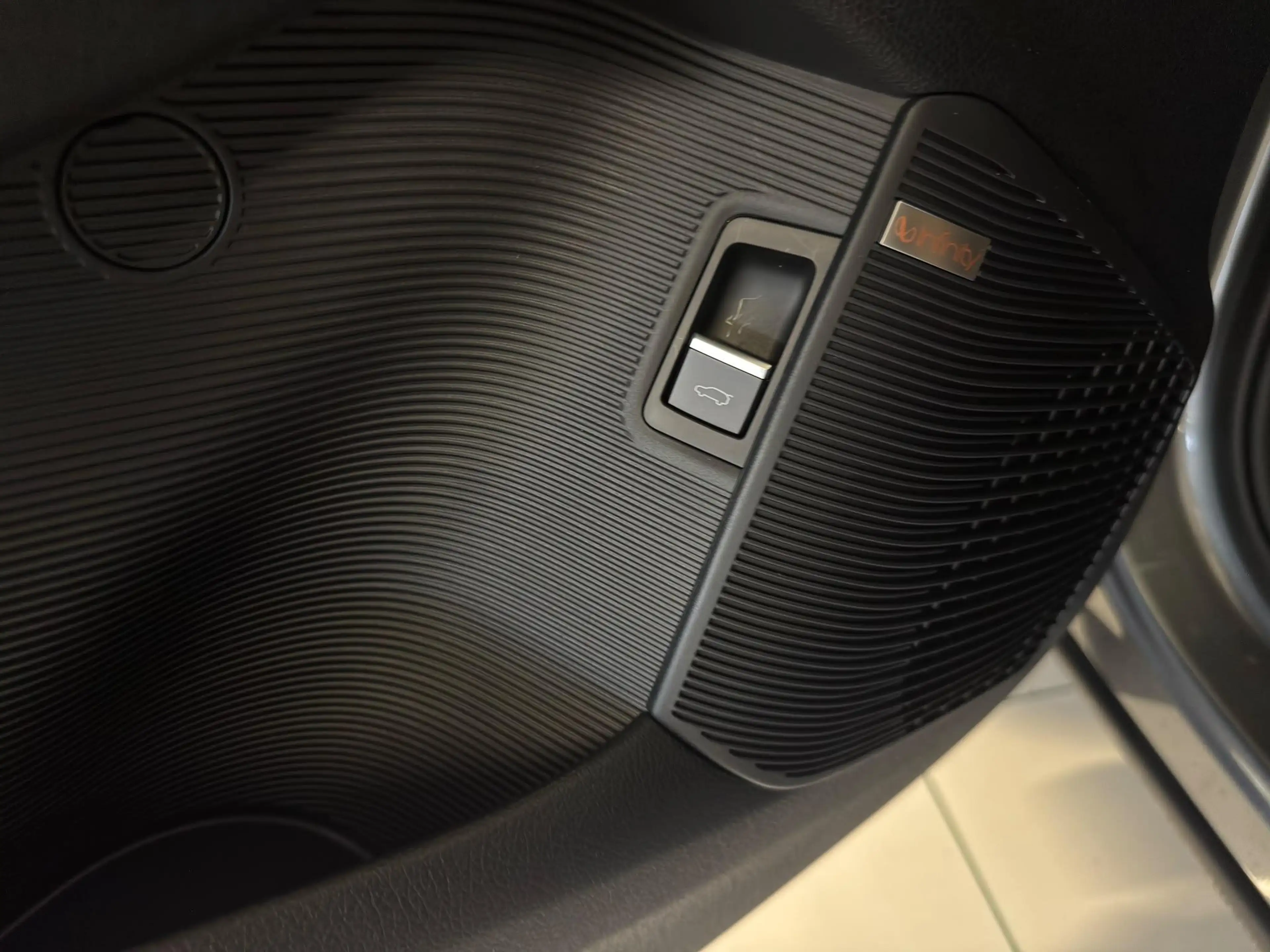 BYD Seal U 1.5 DM-i FWD Boost | Van: € 39.763,- nu rijklaar v — photo 33
