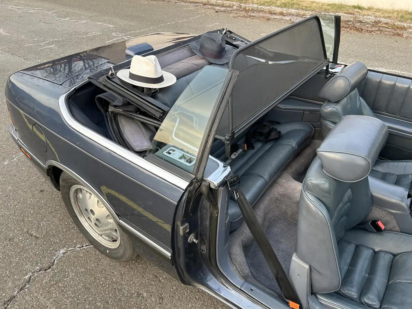 Chrysler Le Baron Cabrio 2,5 - 2