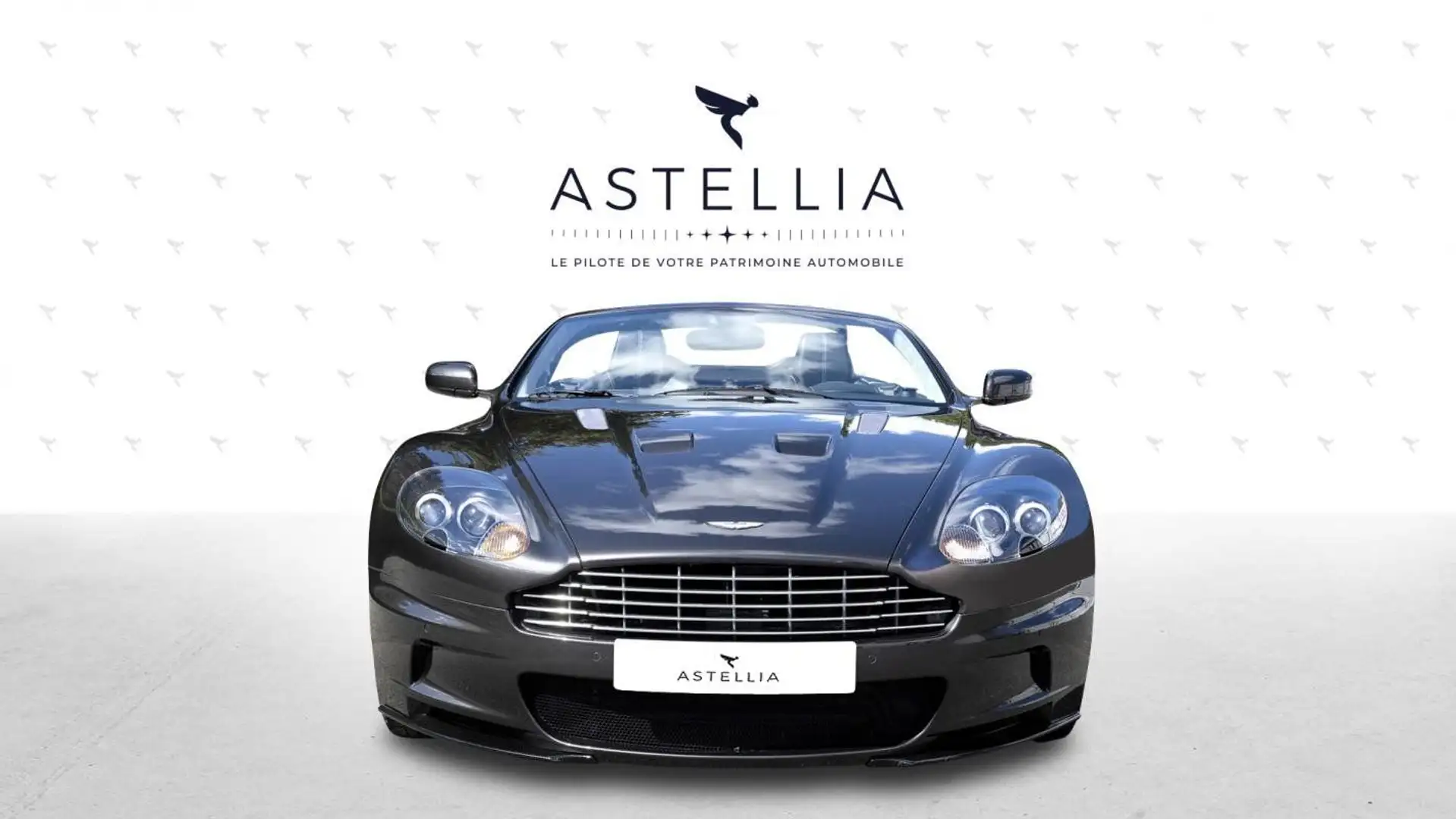 Aston Martin DBS 5.9 V12 517ch TOUCHTRONIC Grau - 2