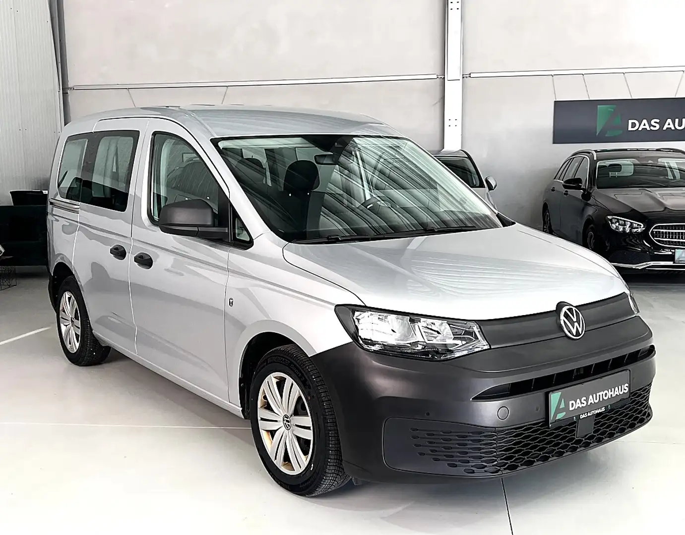 Volkswagen Caddy Kombi 2,0 TDI 5 Sitzer/Navi/Parksensoren/DAB+ Silber - 1