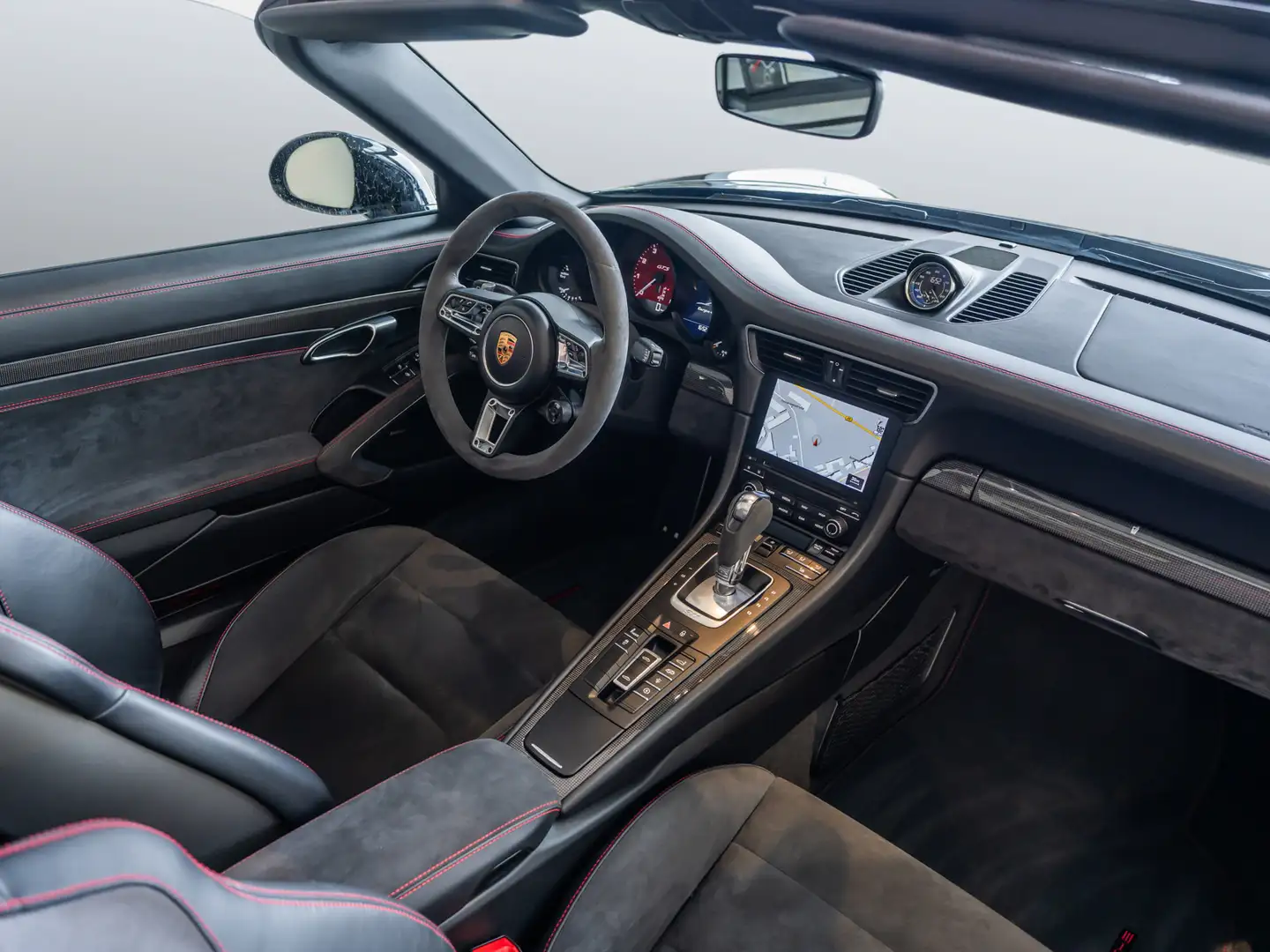 Porsche Targa 4 GTS | Lamborghini Nürnberg Schwarz - 2