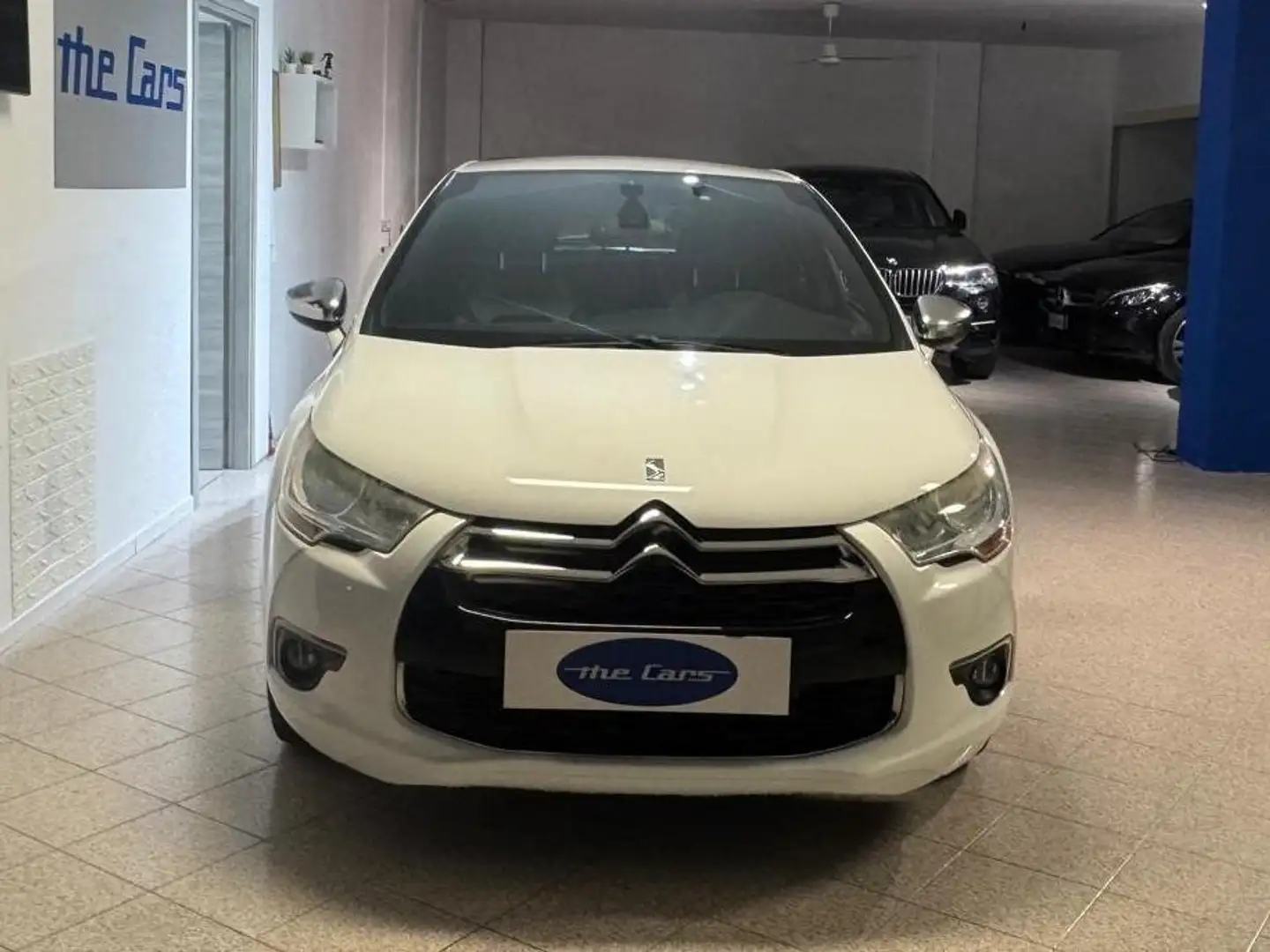 Citroen DS4 DS4 1.6 e-hdi (airdream) So Chic 115cv Bianco - 1
