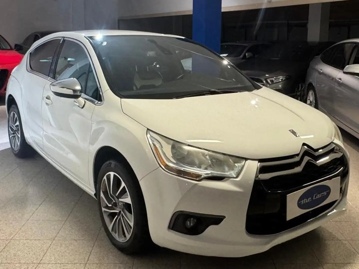 Citroen DS4 DS4 1.6 e-hdi (airdream) So Chic 115cv Bianco - 2