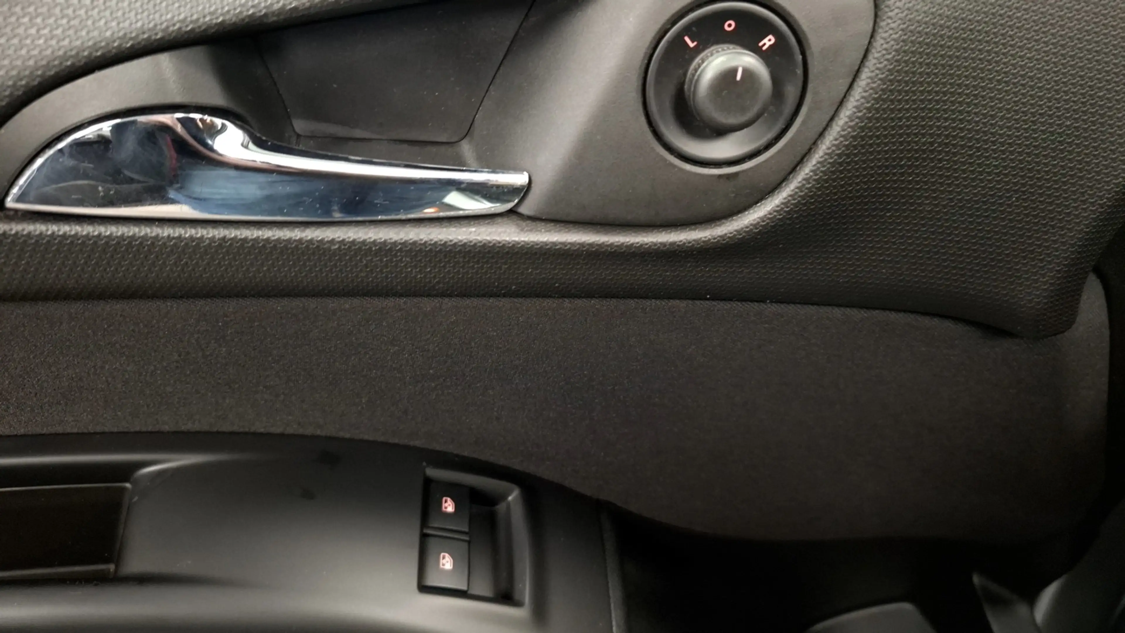 Opel Meriva 1.4 Turbo Design Edition — photo 10