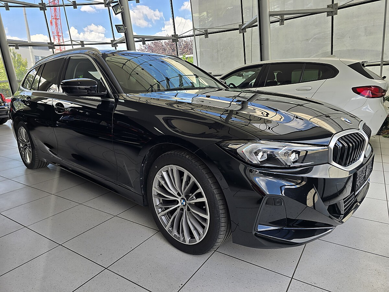 BMW 320 d xDrive Tour. Aut. Vollleder/Sportsitze/AHK/Pa... — photo 4