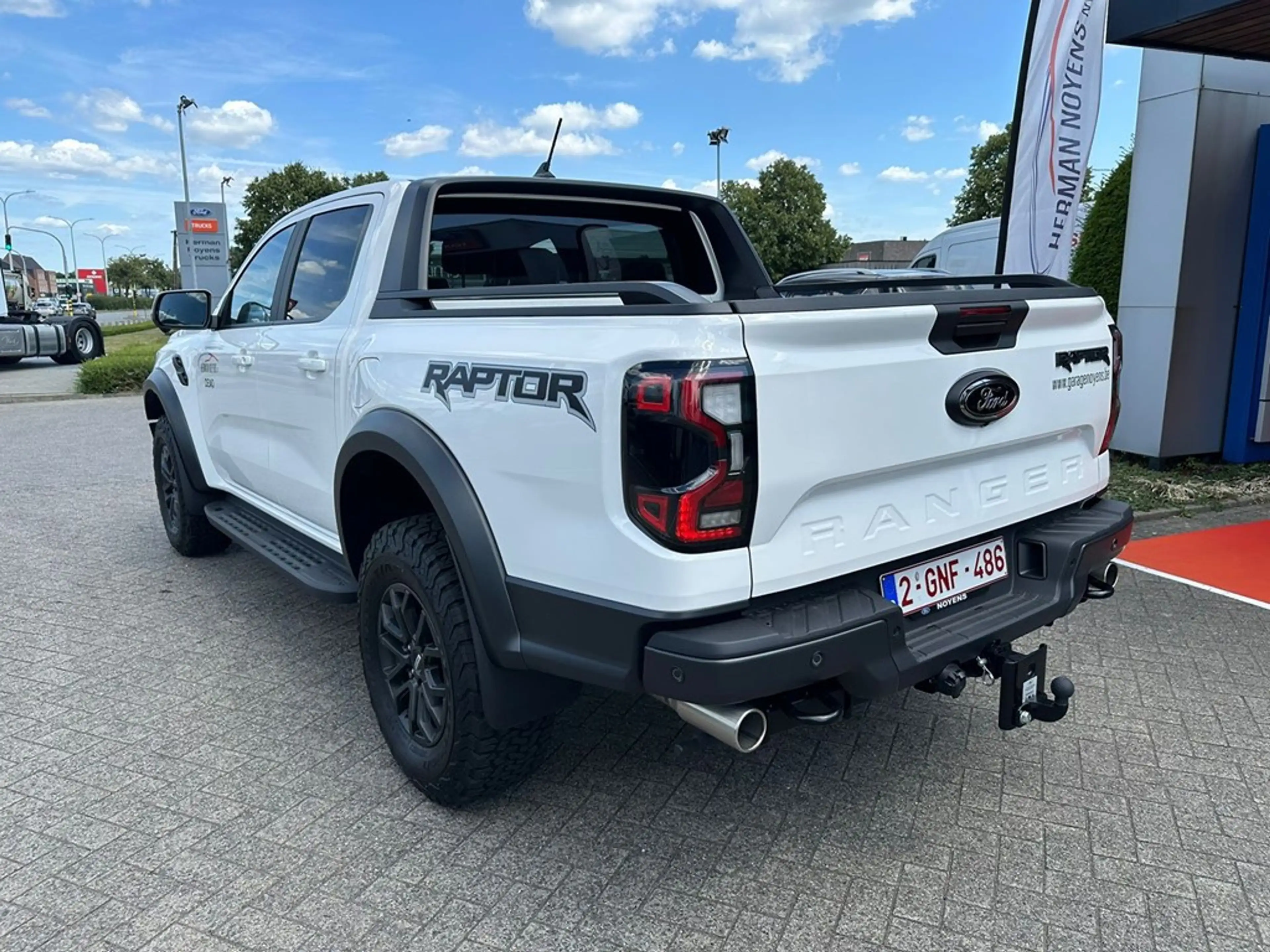 Ford Ranger Raptor 3.0 ecoboost — photo 13