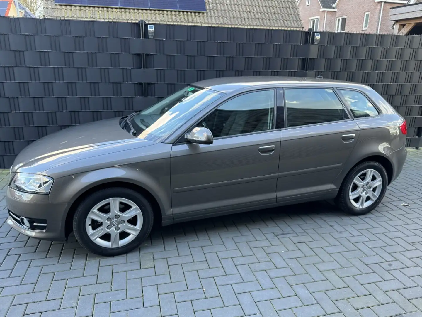 Audi A3 Sportback 1.2 TFSI Attr. Adv| CLIMA| NAVI| CRUISE| Bruin - 2