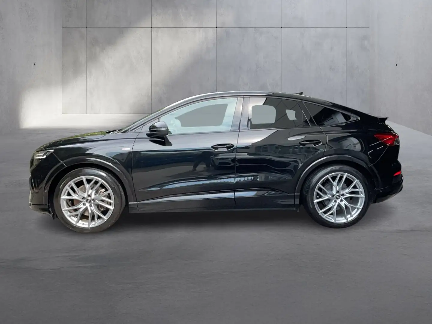 Audi Q4 e-tron Audi Q4 Sportback 50 e-tron quattro Schwarz - 2