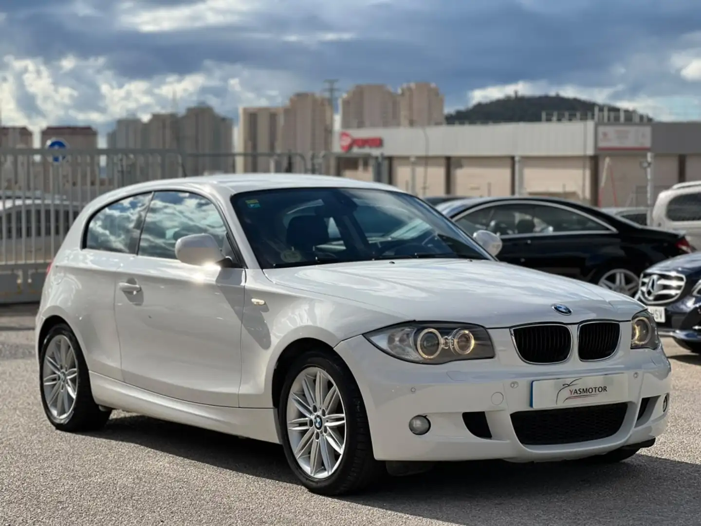 BMW 118 118d Coupé Blanco - 1