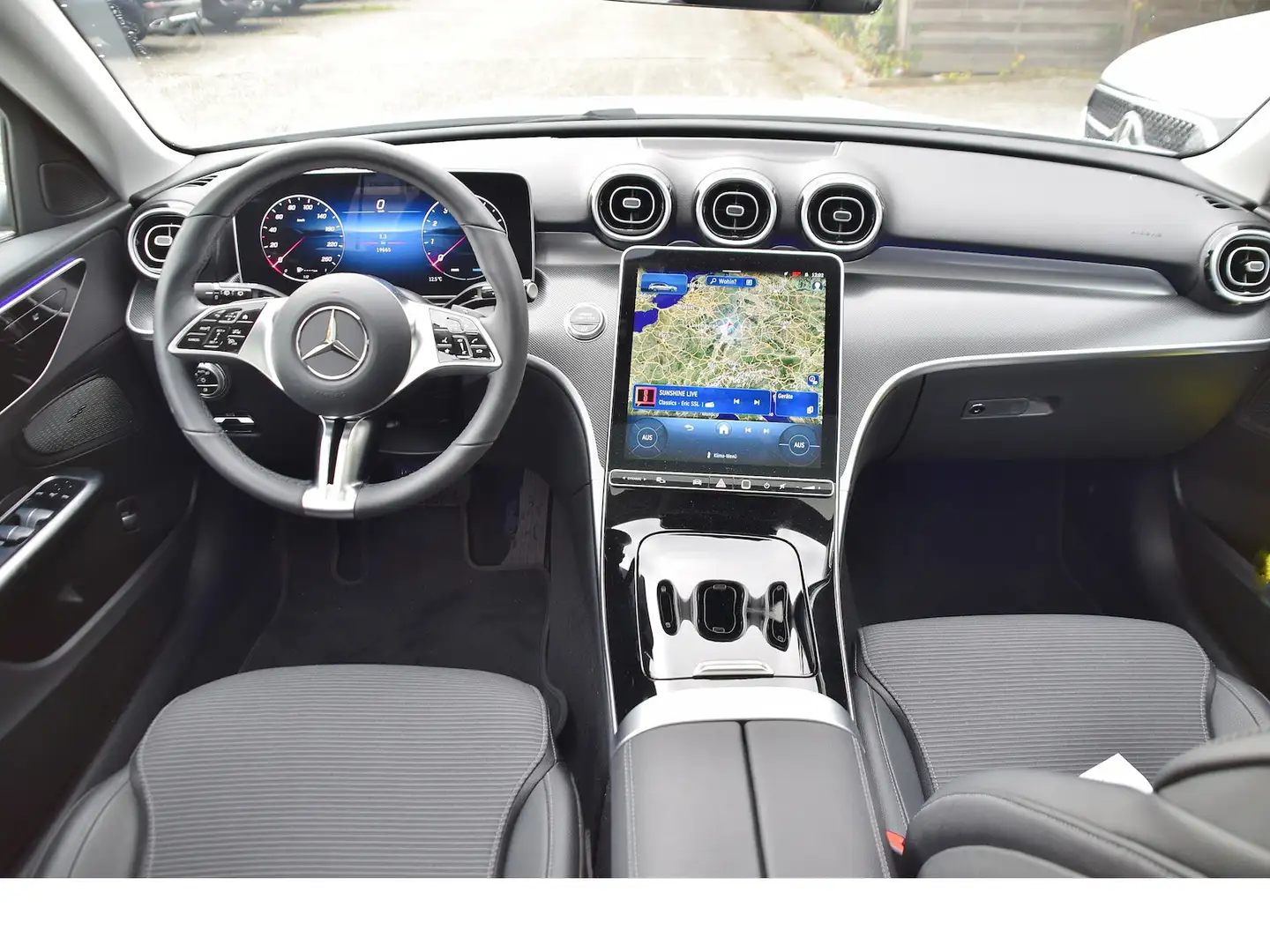 Mercedes-Benz C 200 T Avantgarde Advanced (Pano AK Spur Kamera Blanc - 2