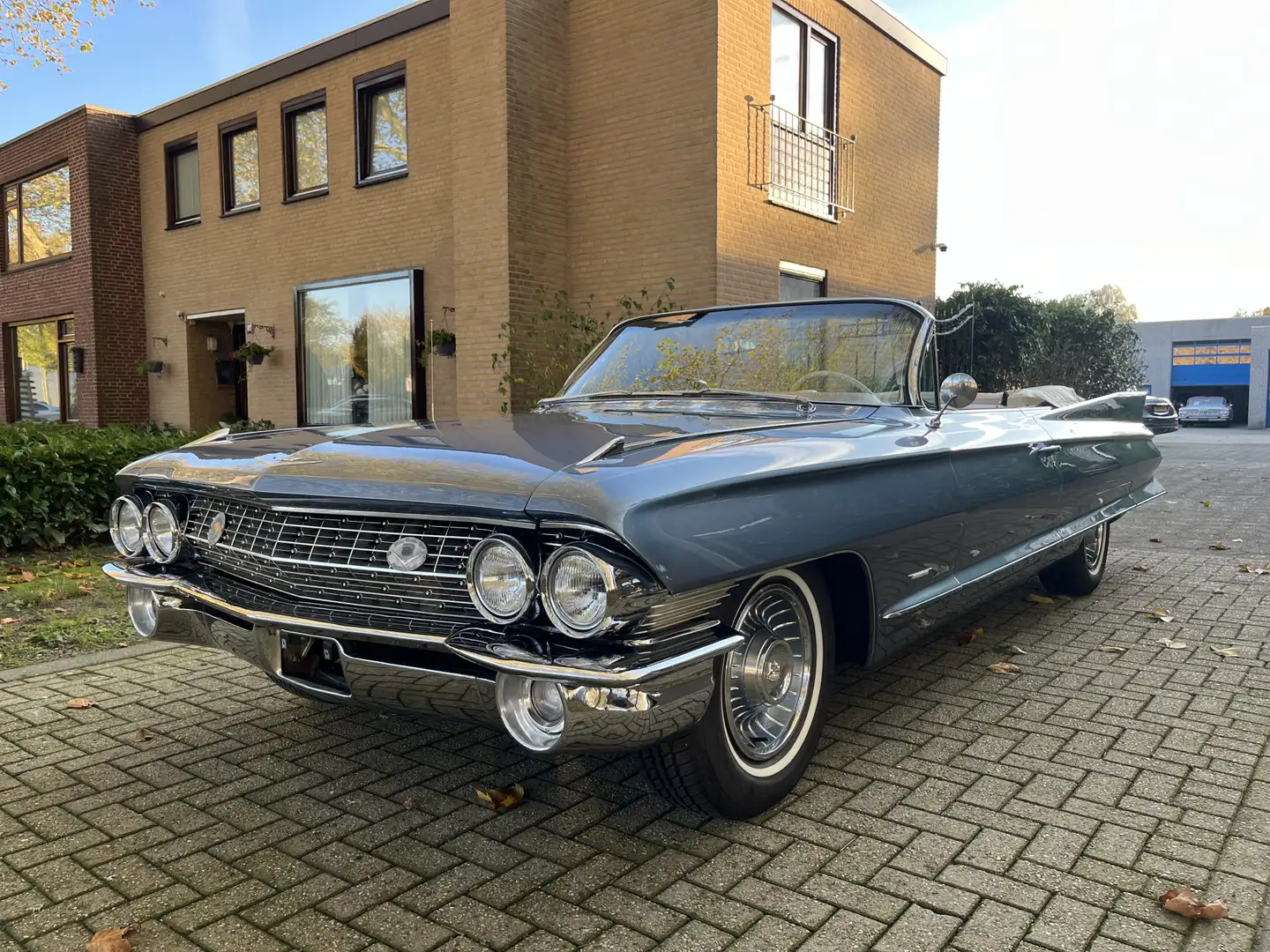 Cadillac Deville Cabriolet Zeer Mooie Staat Modrá - 1