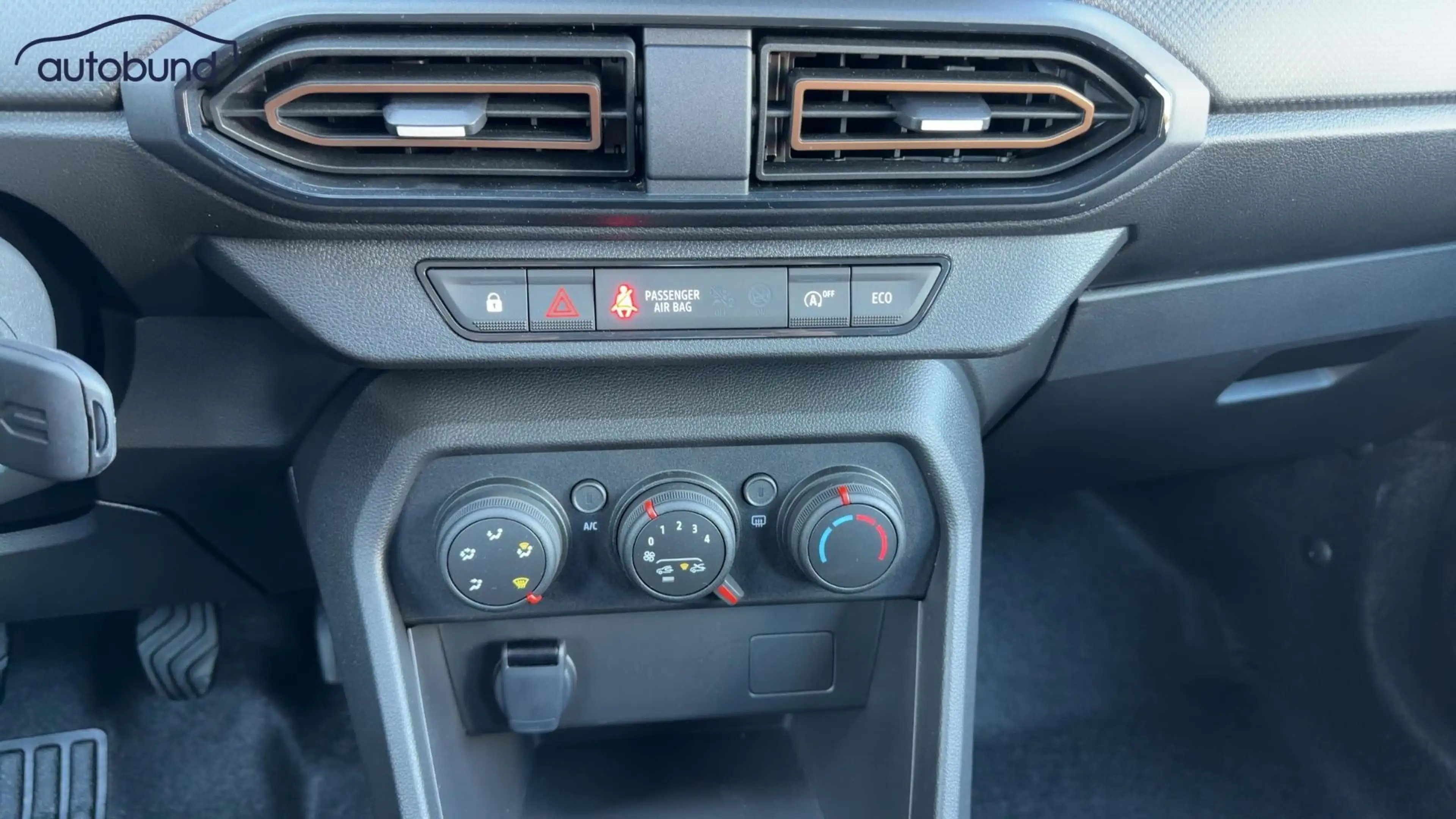 Dacia Sandero III Stepway 1,0 TCe 90 Essential LED Link NBA PDC SHA — photo 13