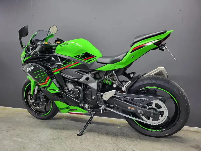 Kawasaki ZX-4RR - hoogtoerig - foto 5