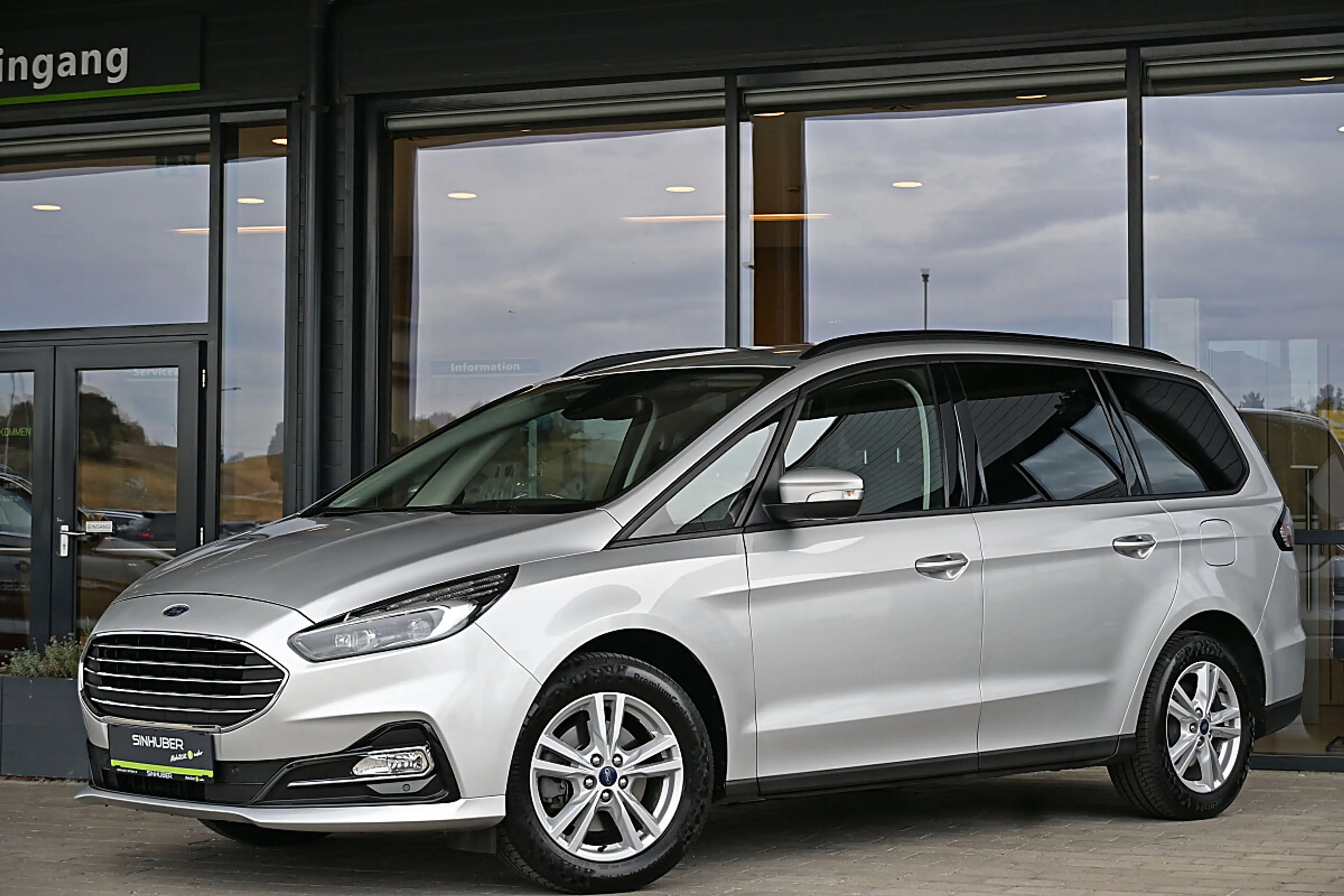 Ford Galaxy 2,5 Duratec Hybrid Trend Aut. ACC, adapt. LED, ... — photo 15