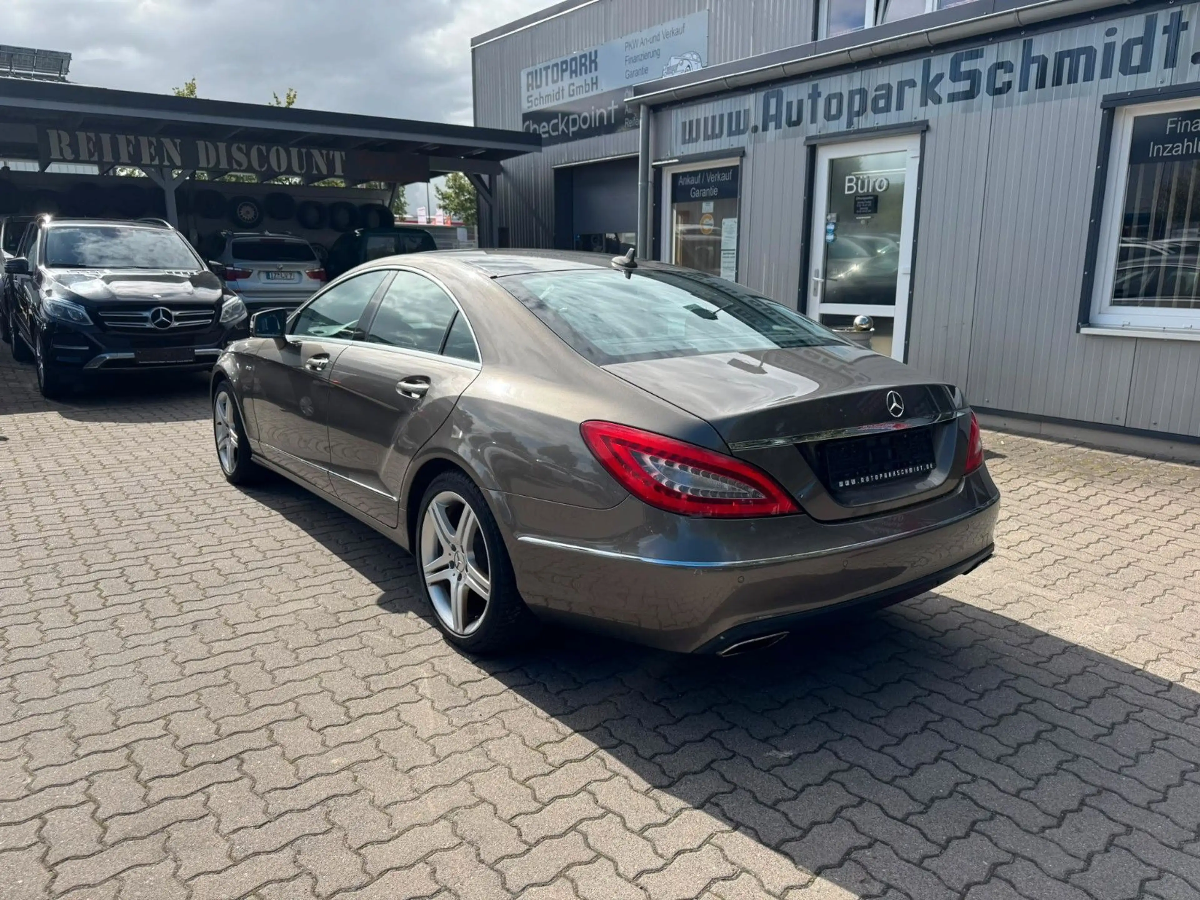 Mercedes-Benz CLS 350 CDI LEDER°TWA°SITZB°MASSAGE°PDC°LED°SH — photo 7