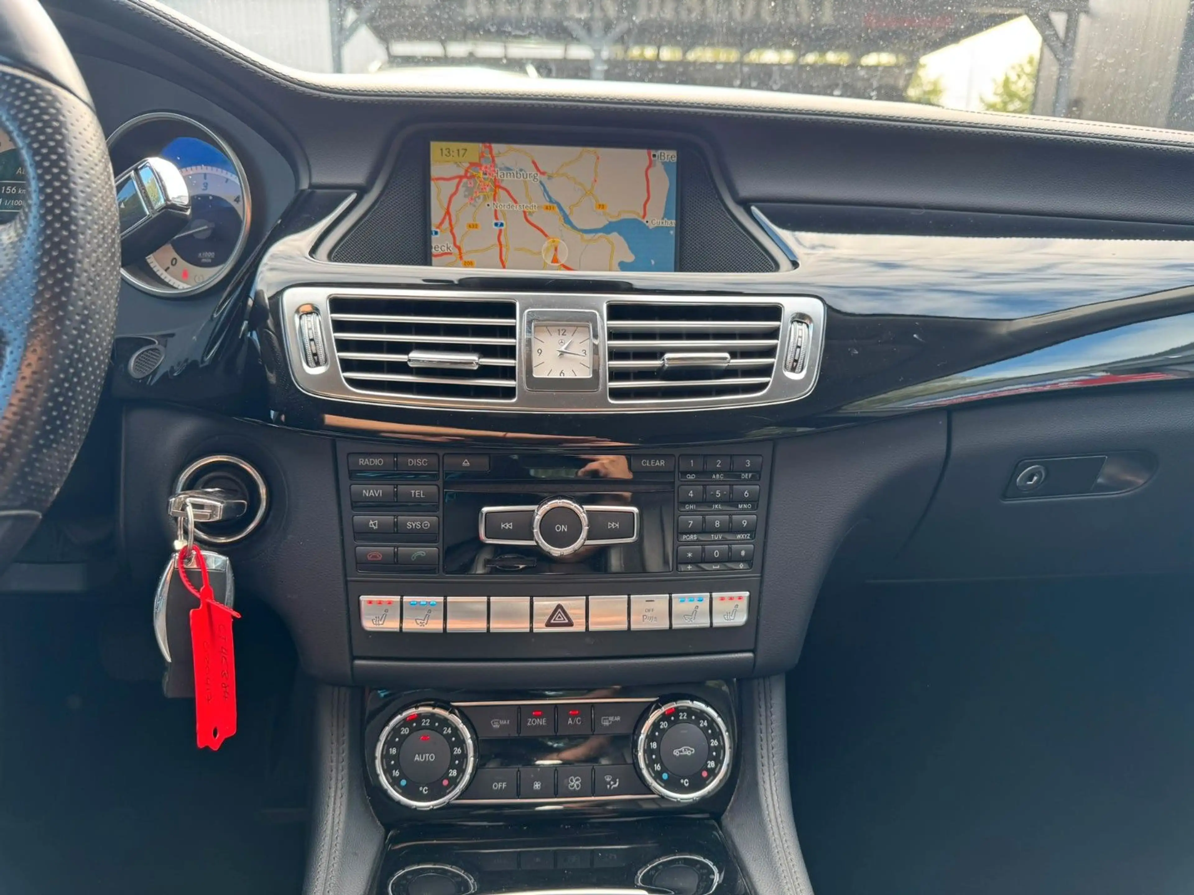 Mercedes-Benz CLS 350 CDI LEDER°TWA°SITZB°MASSAGE°PDC°LED°SH — photo 15