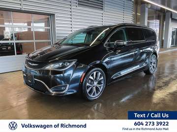 Limited | 3rd Row Seating | Sunroof | Navigation |