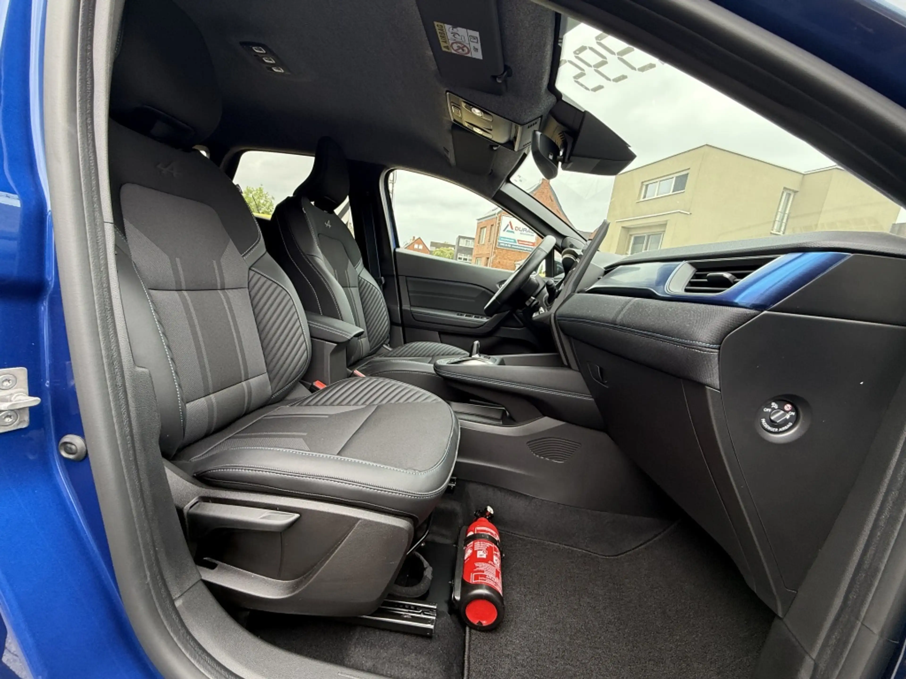 Renault Symbioz 160 E-Tech Full Hybrid Esprit Alpine — photo 11