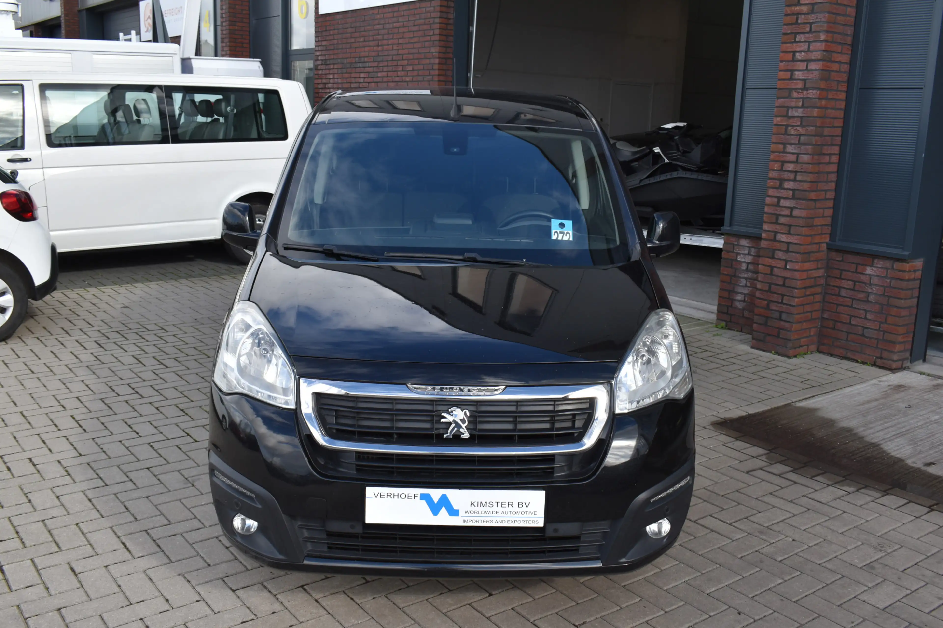 Peugeot Partner 120 1.6 BlueHDi 100 L1 XR Premium Pack — photo 6