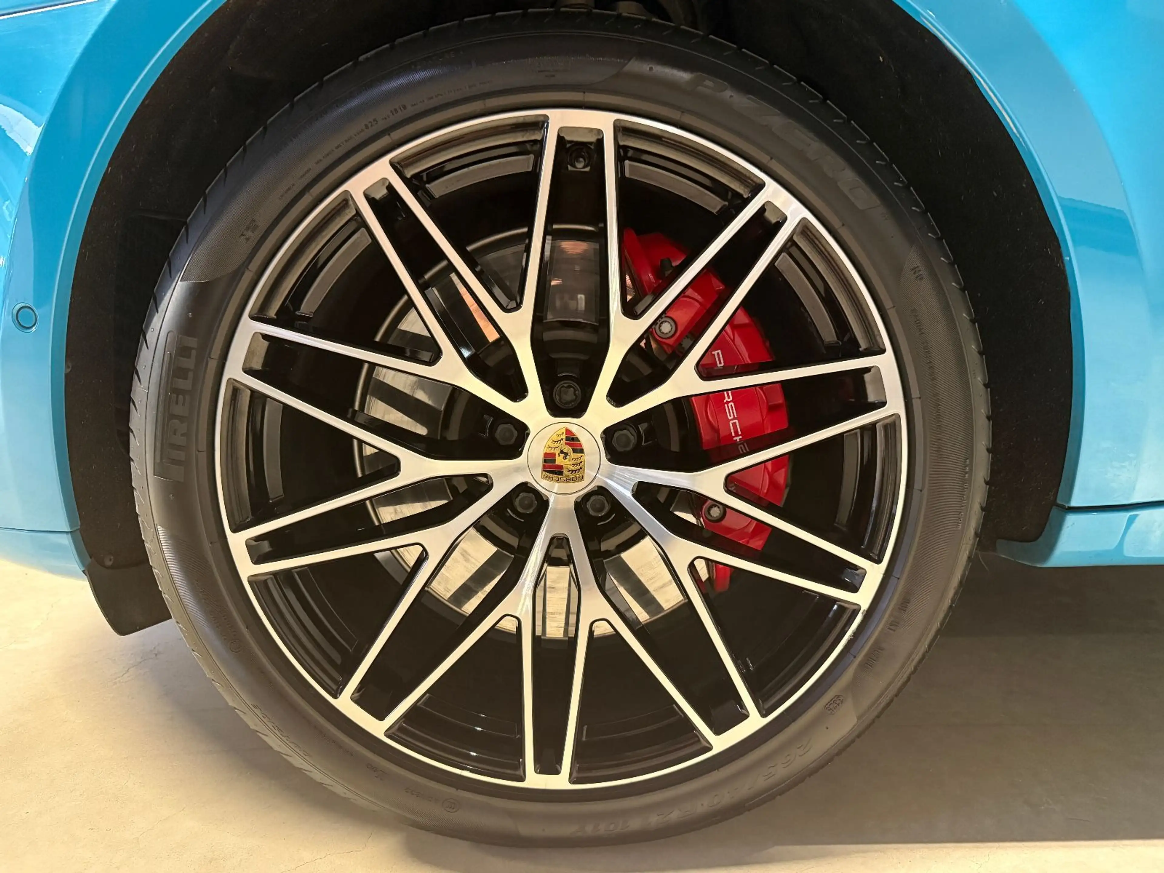 Porsche Macan GTS | Burmester | Panorama | el. AHK | — photo 11