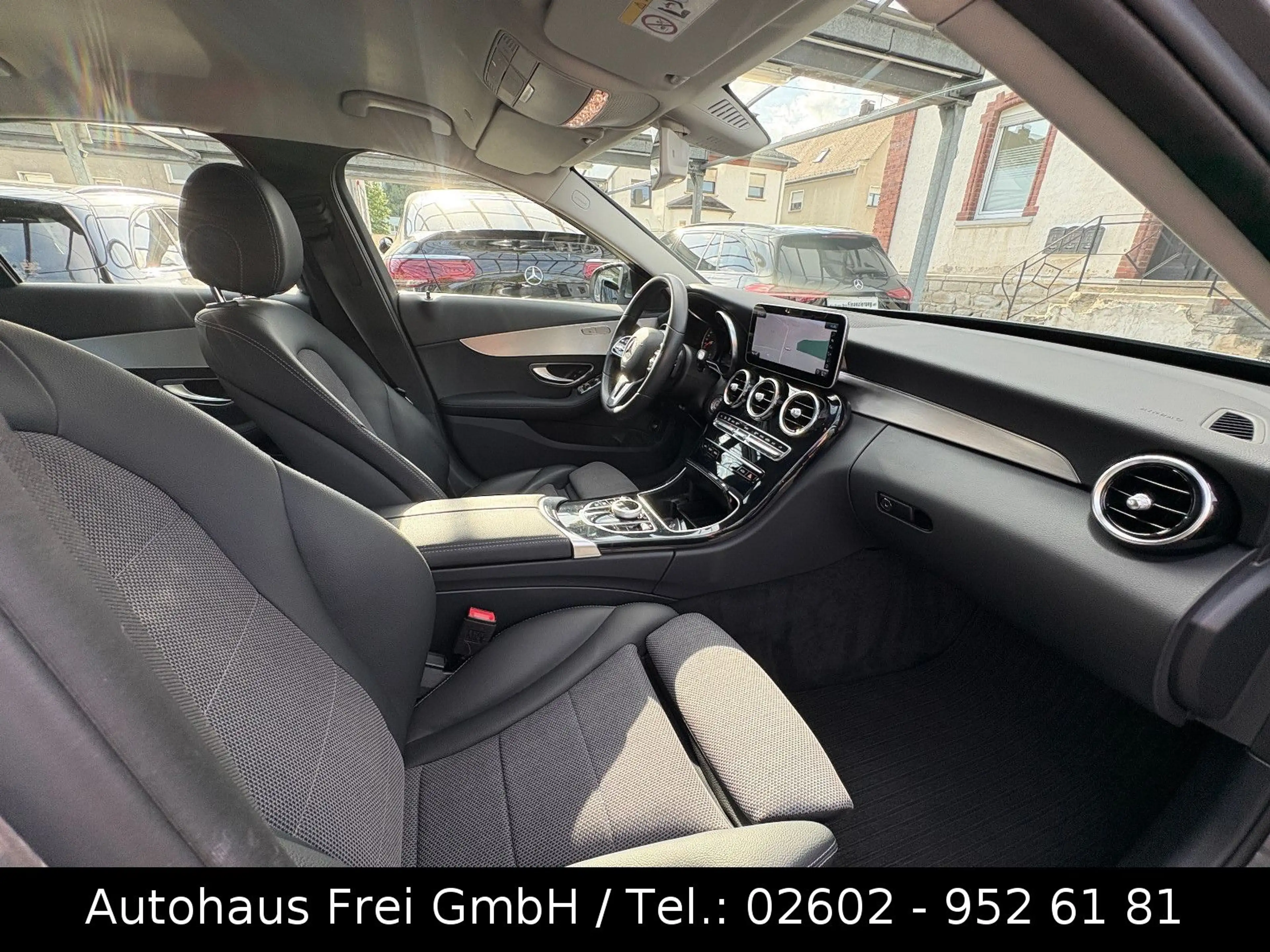 Mercedes-Benz C 200 LIMOUSINE*MOPF*LED*KAMERA*AVANTGARDE*AHK** — photo 15