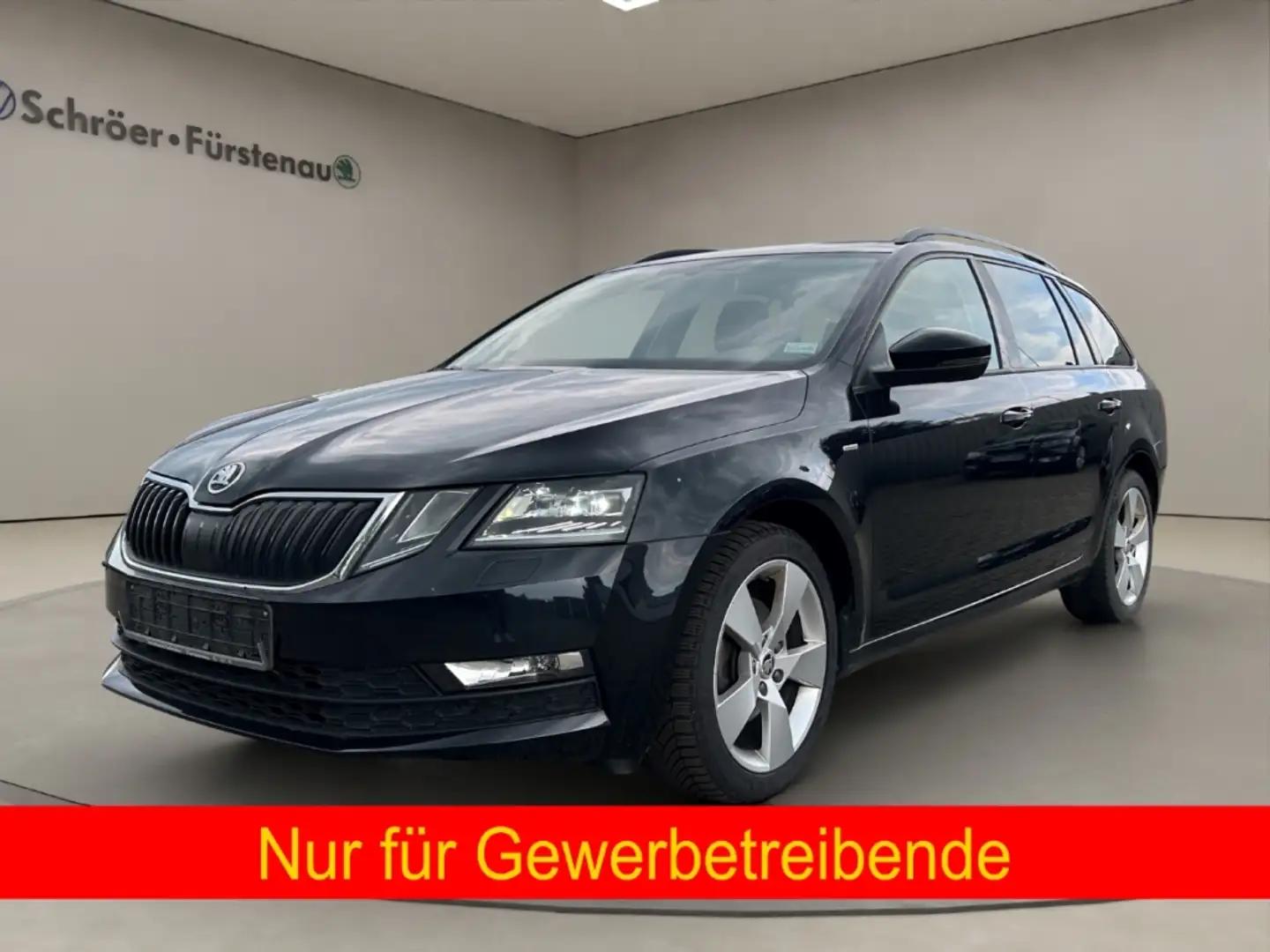 Skoda Octavia Combi Clever 1.0 TSI (nur an Gewerbe) Schwarz - 1