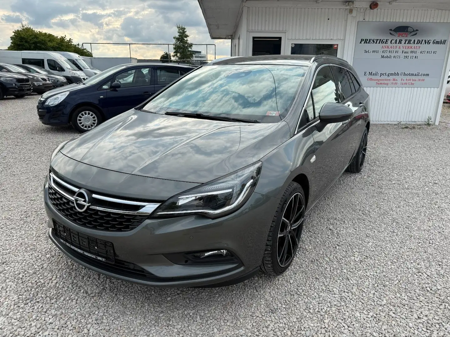 Opel Astra K Sports Dynamic*LED*NAVI*AHK*KAMERA*E6* Grau - 1