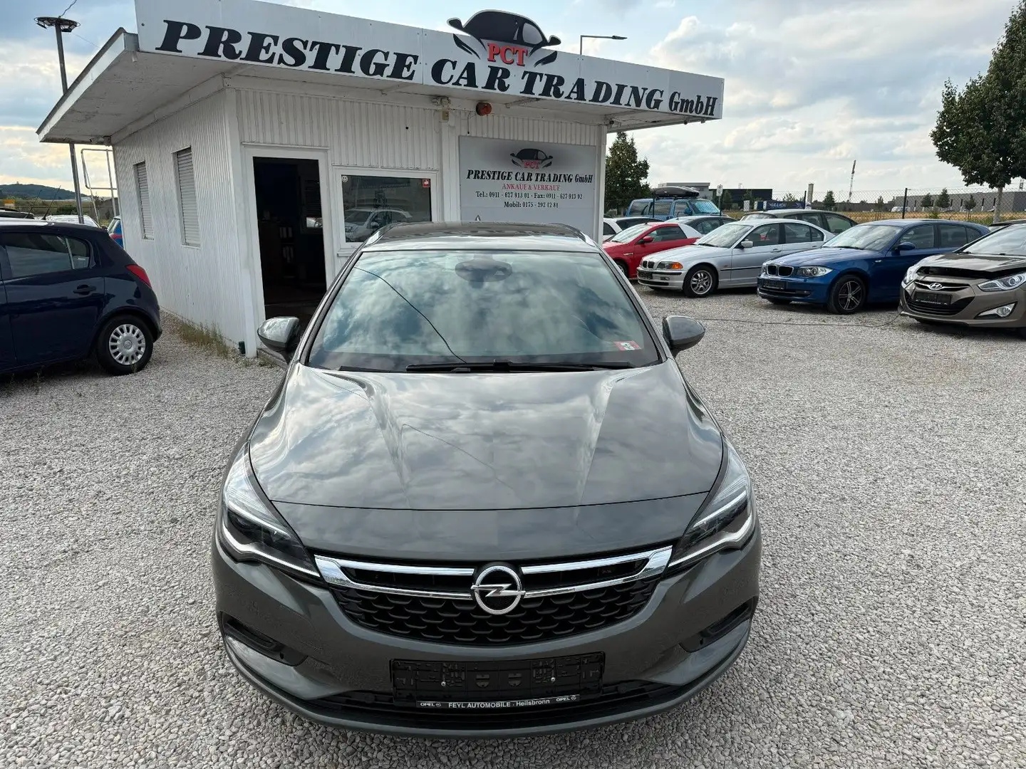 Opel Astra K Sports Dynamic*LED*NAVI*AHK*KAMERA*E6* Grau - 2